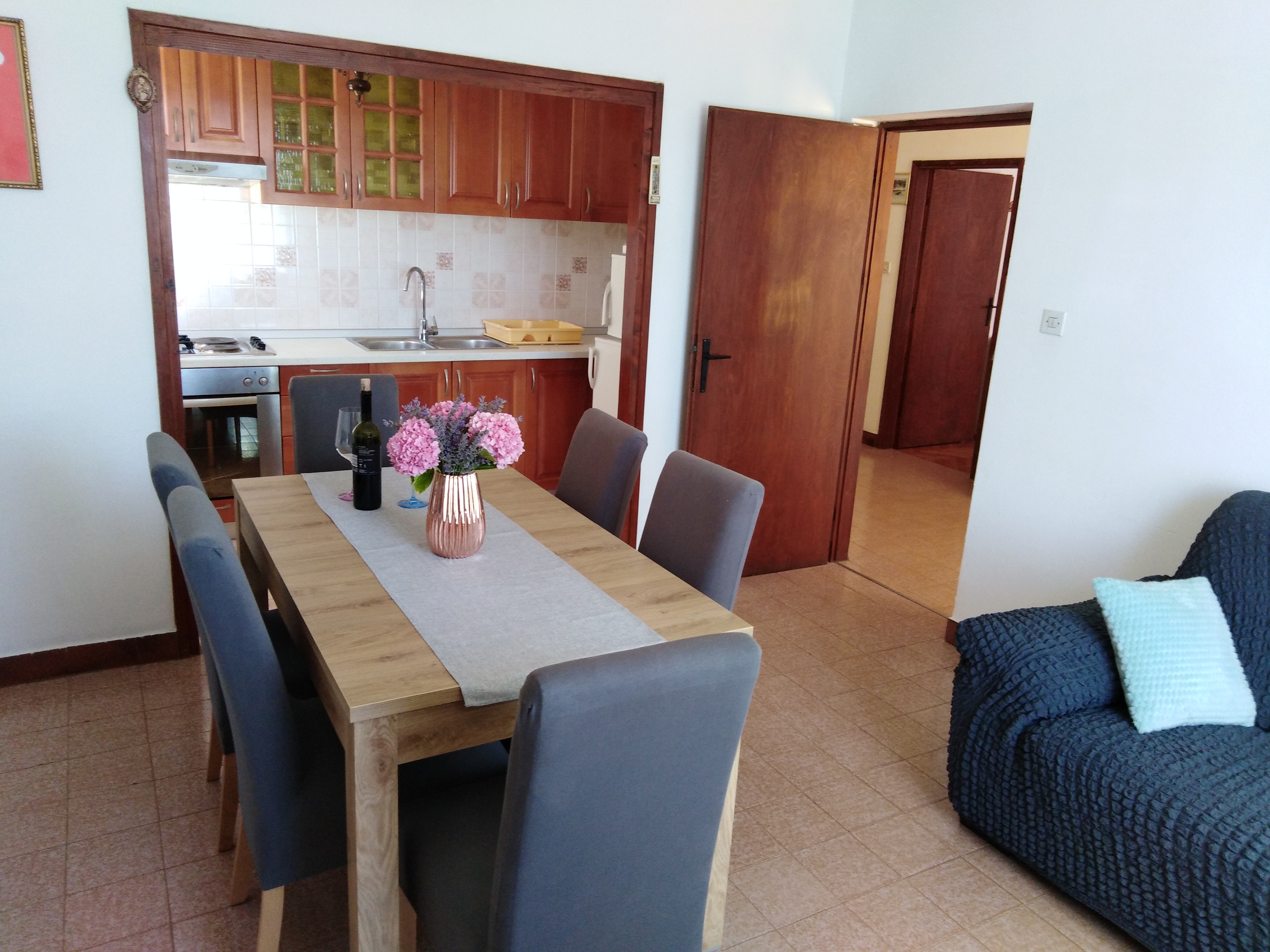 Three bedroom apartment with terrace and sea view Tkon (Pašman) (A-8410-a)