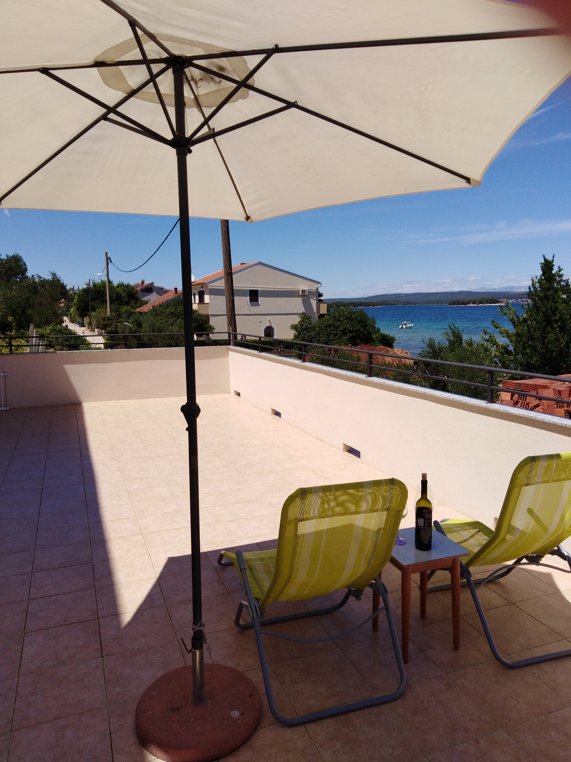 Three bedroom apartment with terrace and sea view Tkon, Pašman  A-a