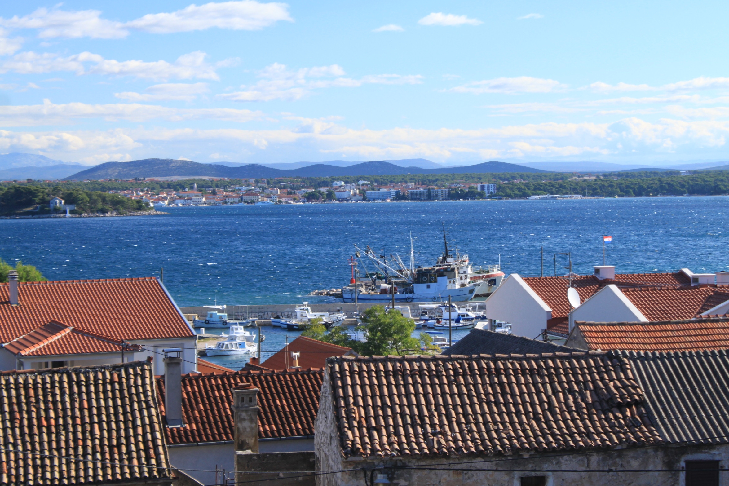 Two bedroom apartment with terrace and sea view Tkon, Pašman  A-a