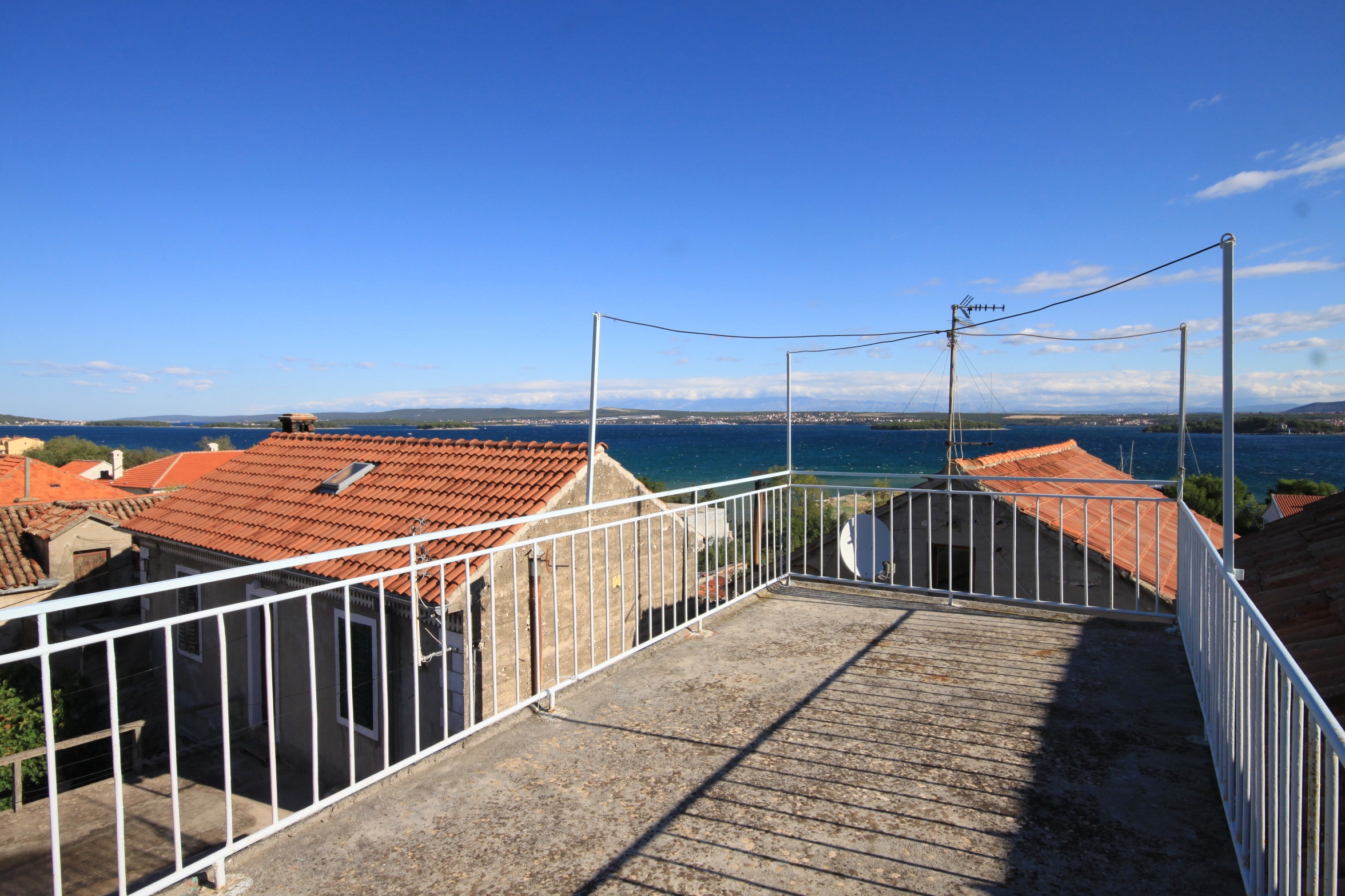 Two bedroom apartment with terrace and sea view Tkon, Pašman  A-a