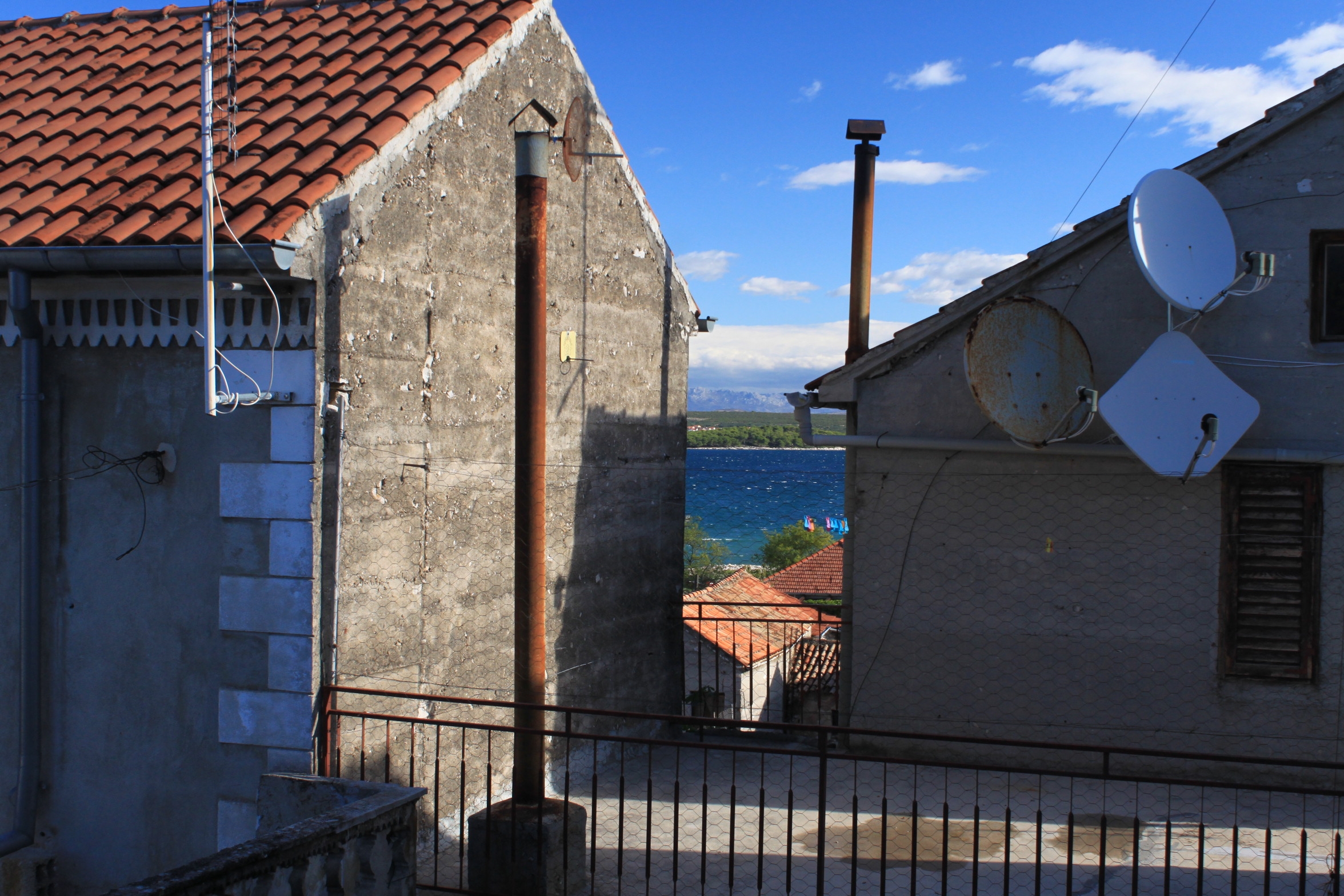 Two bedroom apartment with terrace and sea view Tkon, Pašman  A-a