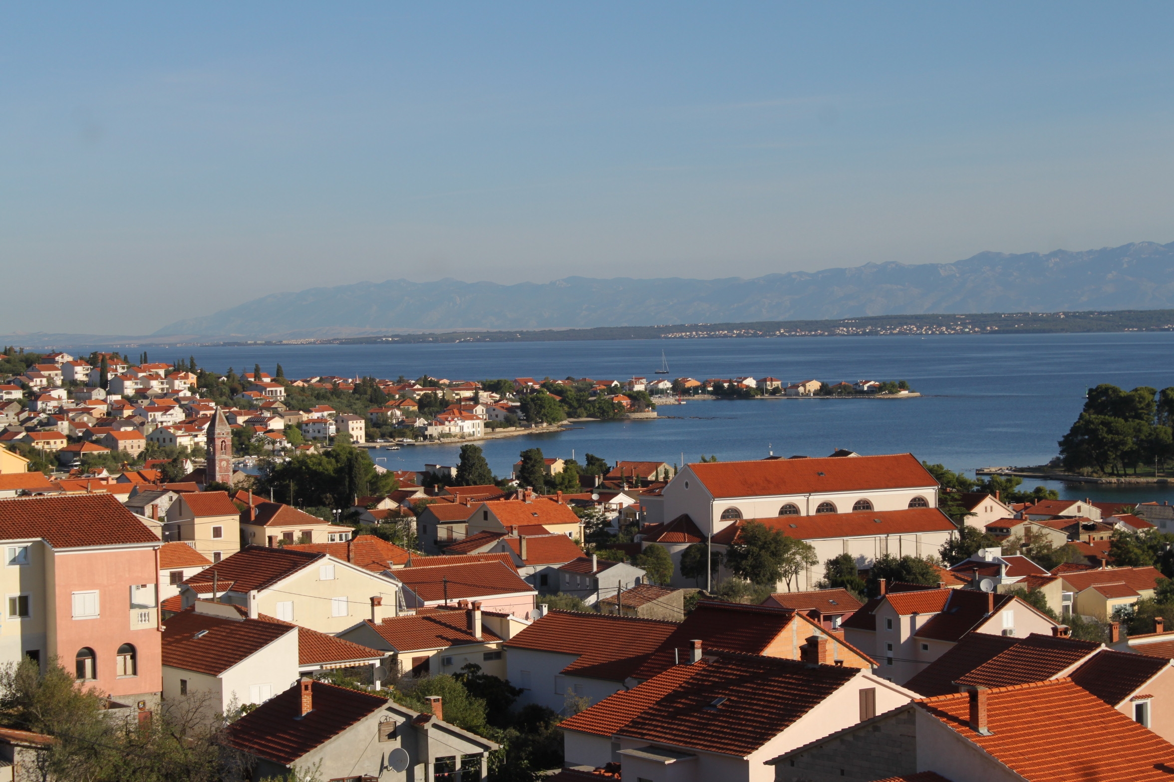 One bedroom apartment with terrace and sea view Preko, Ugljan  A-b