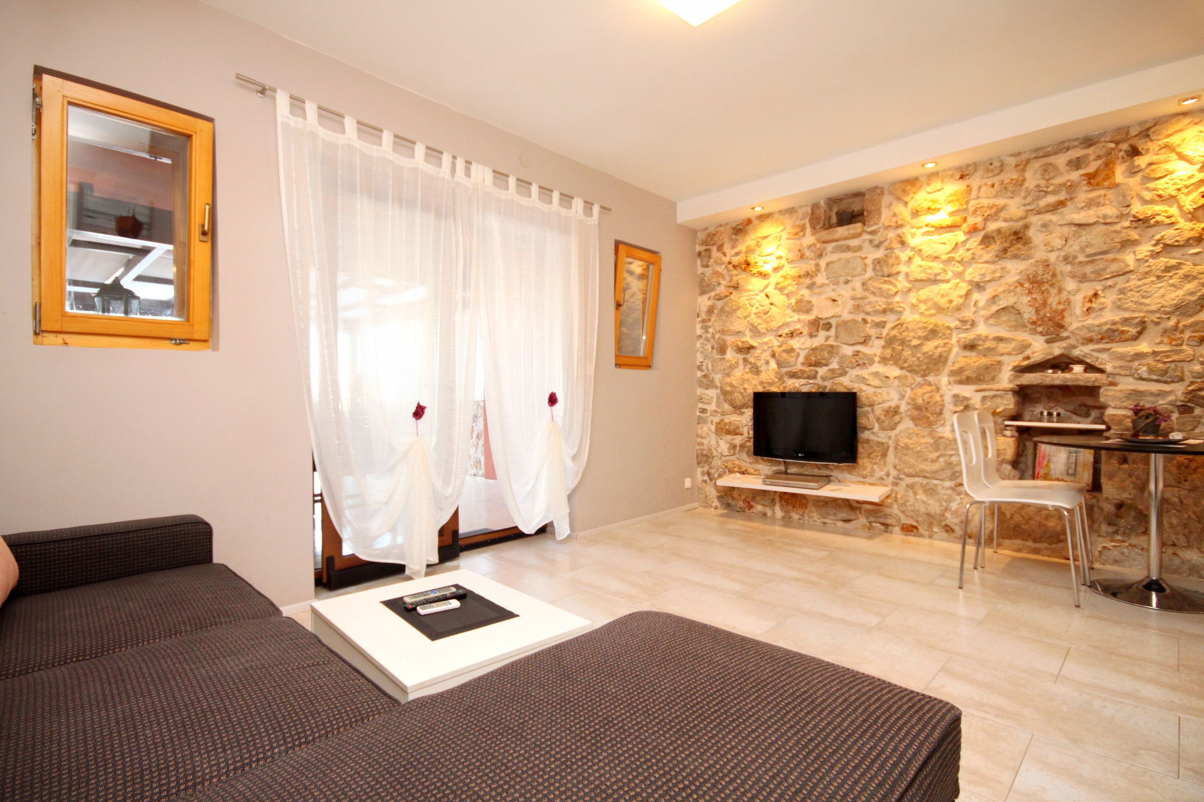 Top Ugljan Poljana Top Ugljan Poljana