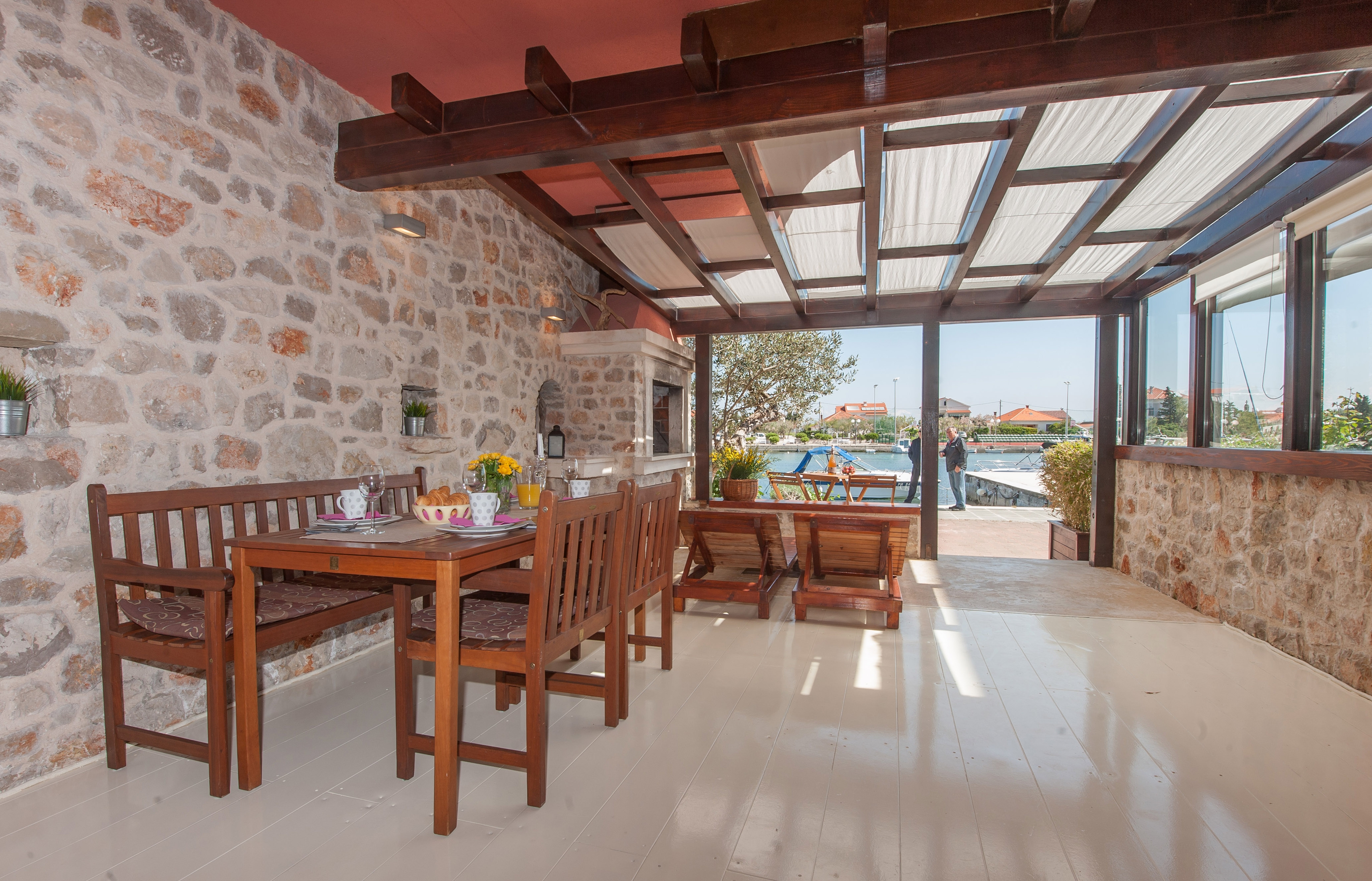 Two bedroom apartment near beach Poljana, Ugljan  A-a