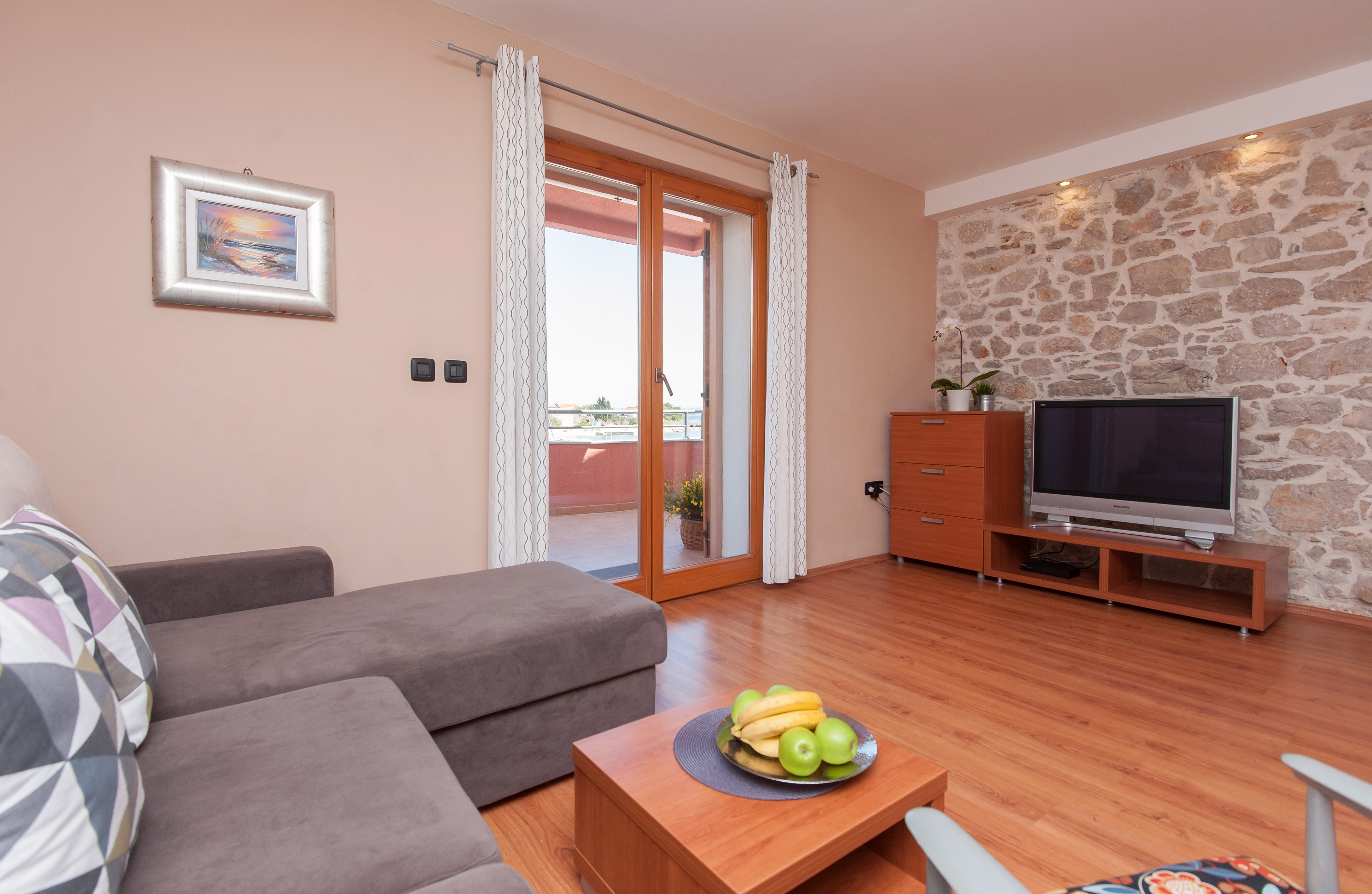 One bedroom apartment near beach Poljana, Ugljan (A-8432-b) One bedroom apartment near beach Poljana, Ugljan (A-8432-b)