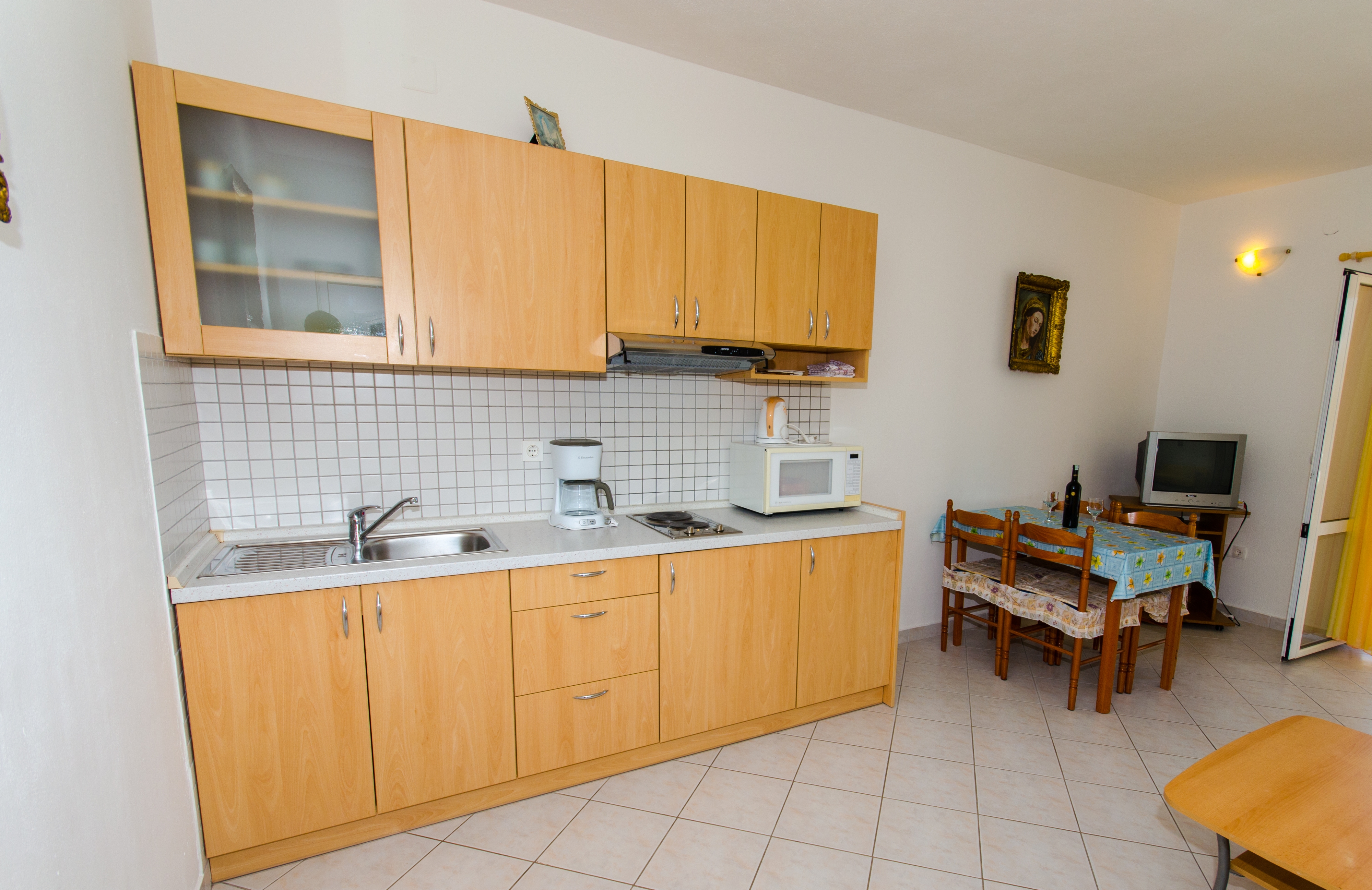 One bedroom apartment with terrace and sea view Okrug Gornji, Čiovo (A-8440-c)