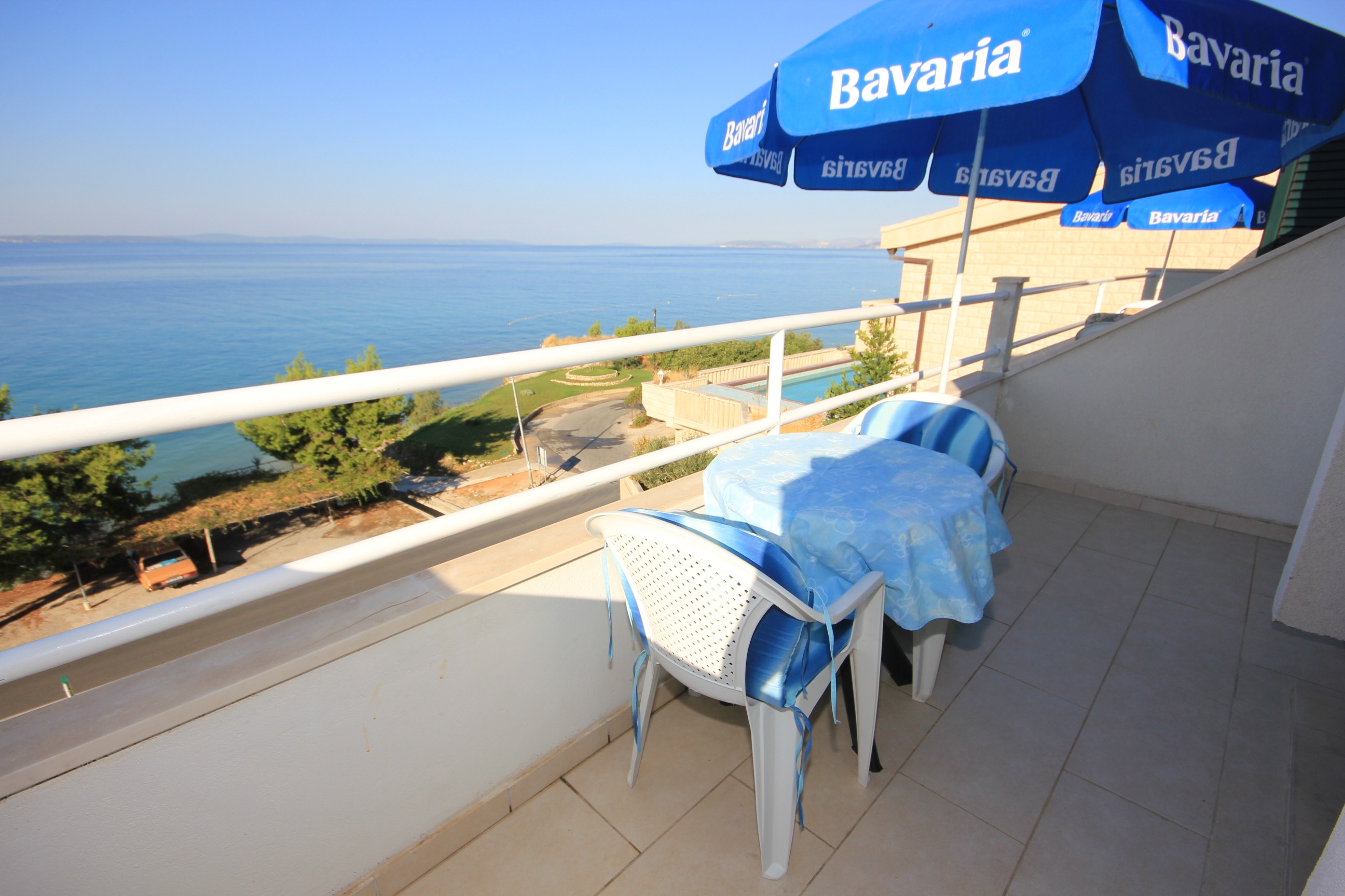 Appartement de quatre chambres prés de la plage Podstrana, Split (A-8442-c)