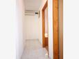 Chodba Vis, Chodba v ubytování typu apartment, s klimatizací, domácí mazlíčci povoleni a WiFi.