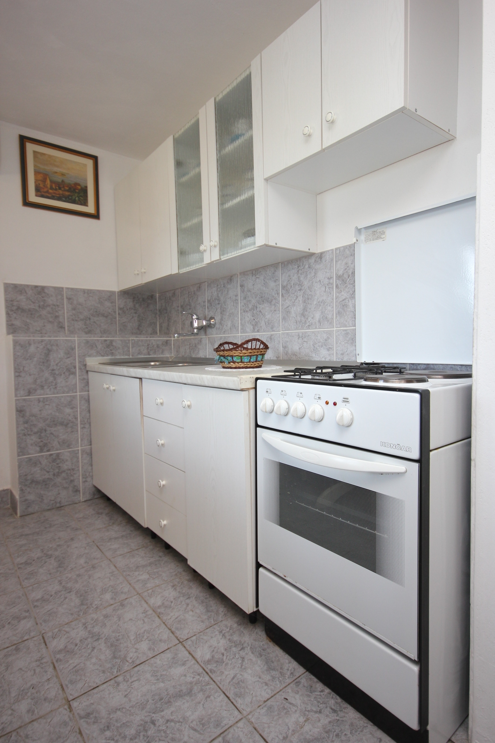 Two bedroom apartment with terrace and sea view Vis (A-8448-c)
