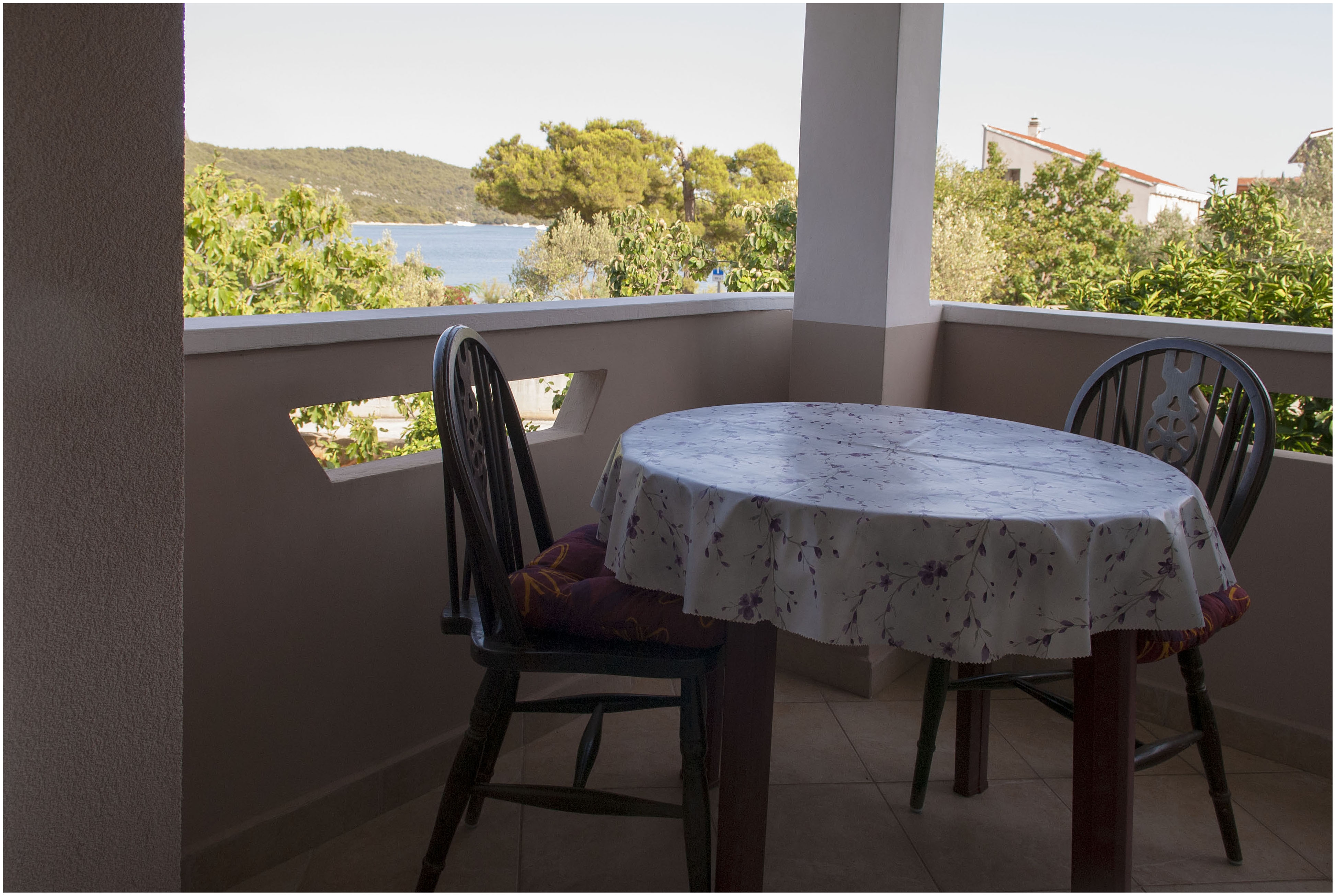 One bedroom apartment with terrace and sea view Cove Mala Lamjana, Ugljan (A-8449-b) One bedroom apartment with terrace and sea view Cove Mala Lamjana, Ugljan (A-8449-b)