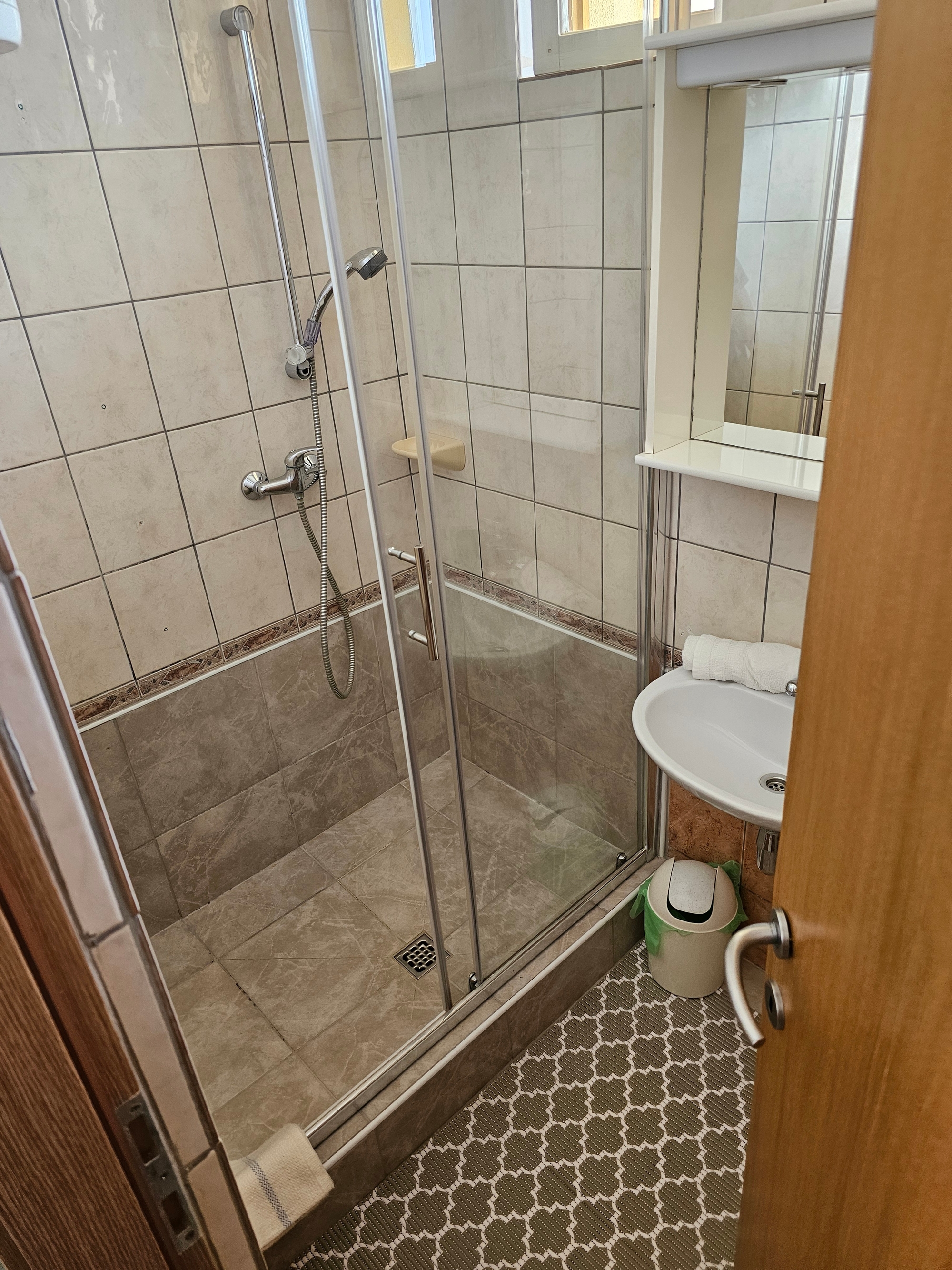 One bedroom apartment with terrace and sea view Neviđane, Pašman  A-c