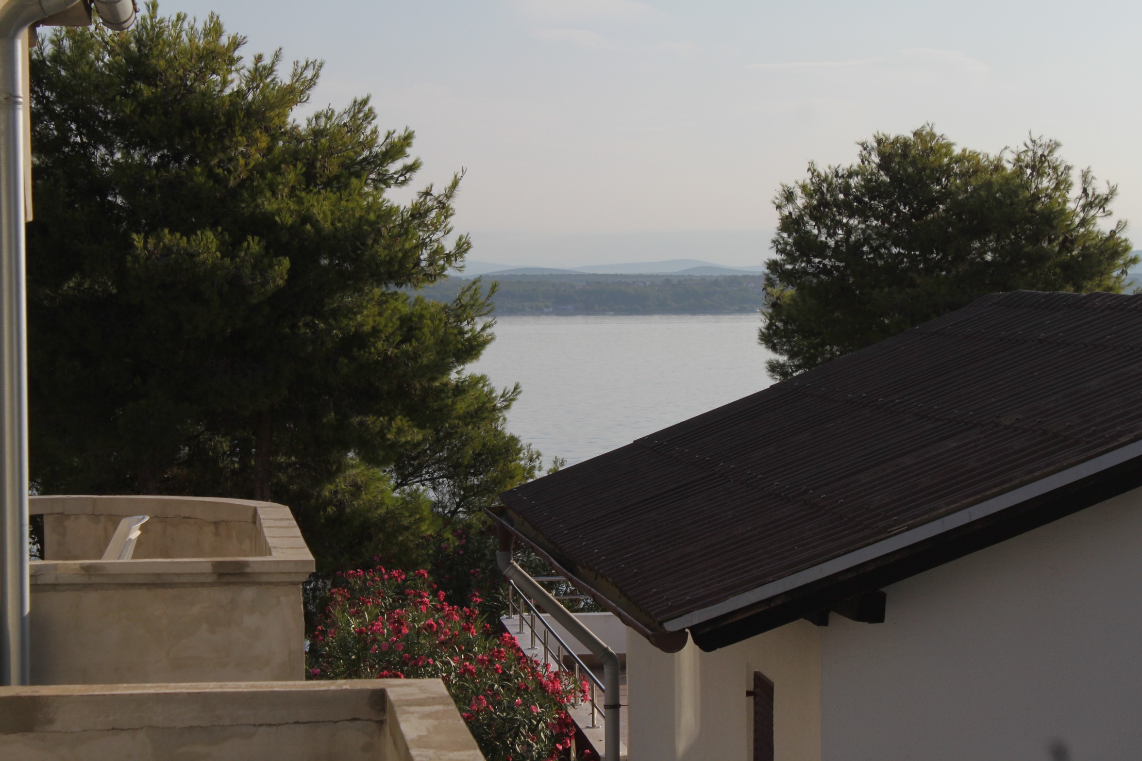 Two bedroom apartment near beach Tkon, Pašman  A-b