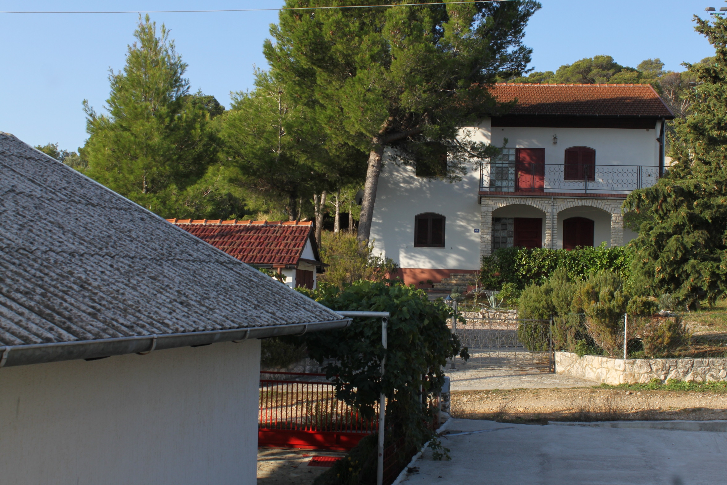 Two bedroom apartment near beach Tkon, Pašman  A-b