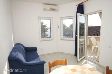 Tkon, Гостиная в размещении типа apartment, доступный кондиционер и WiFi.