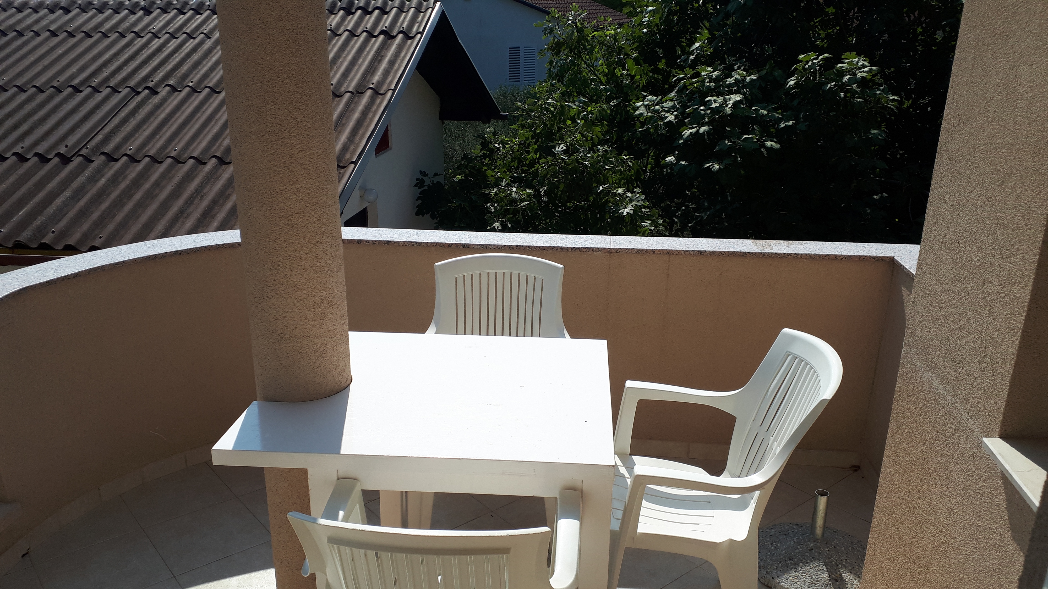 Two bedroom apartment near beach Tkon, Pašman  A-b