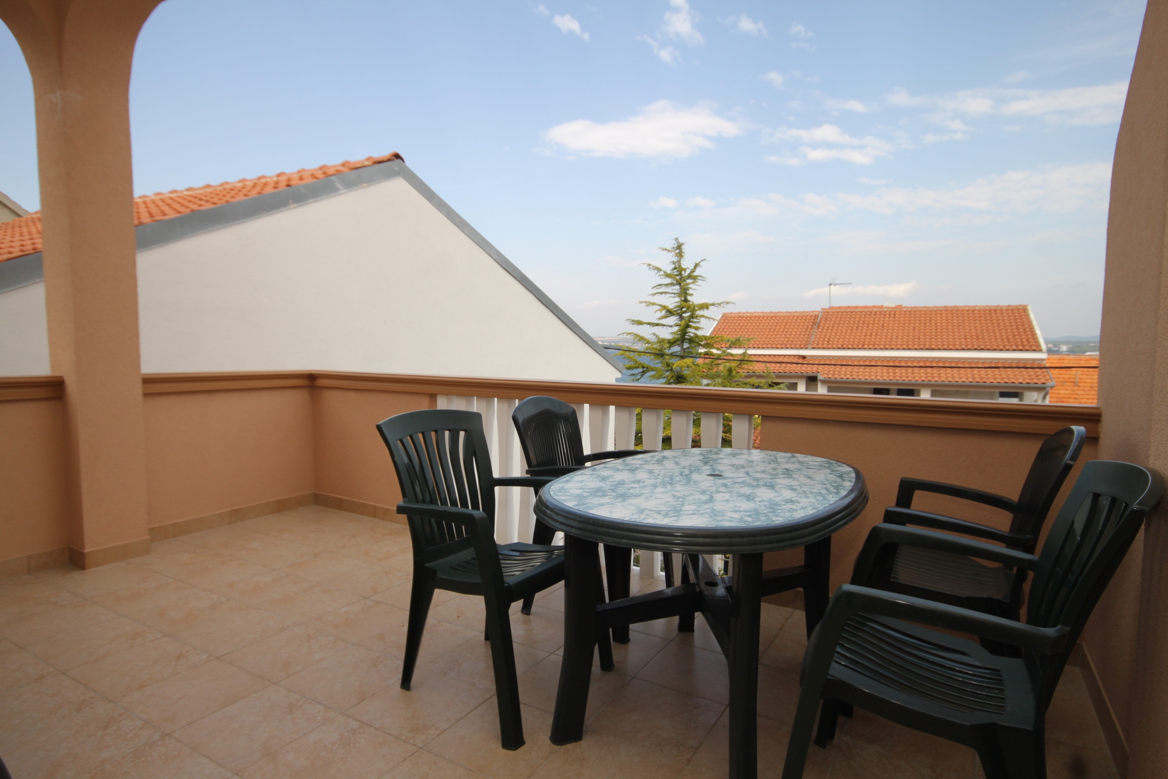 Two bedroom apartment with terrace and sea view Tkon, Pašman  A-a