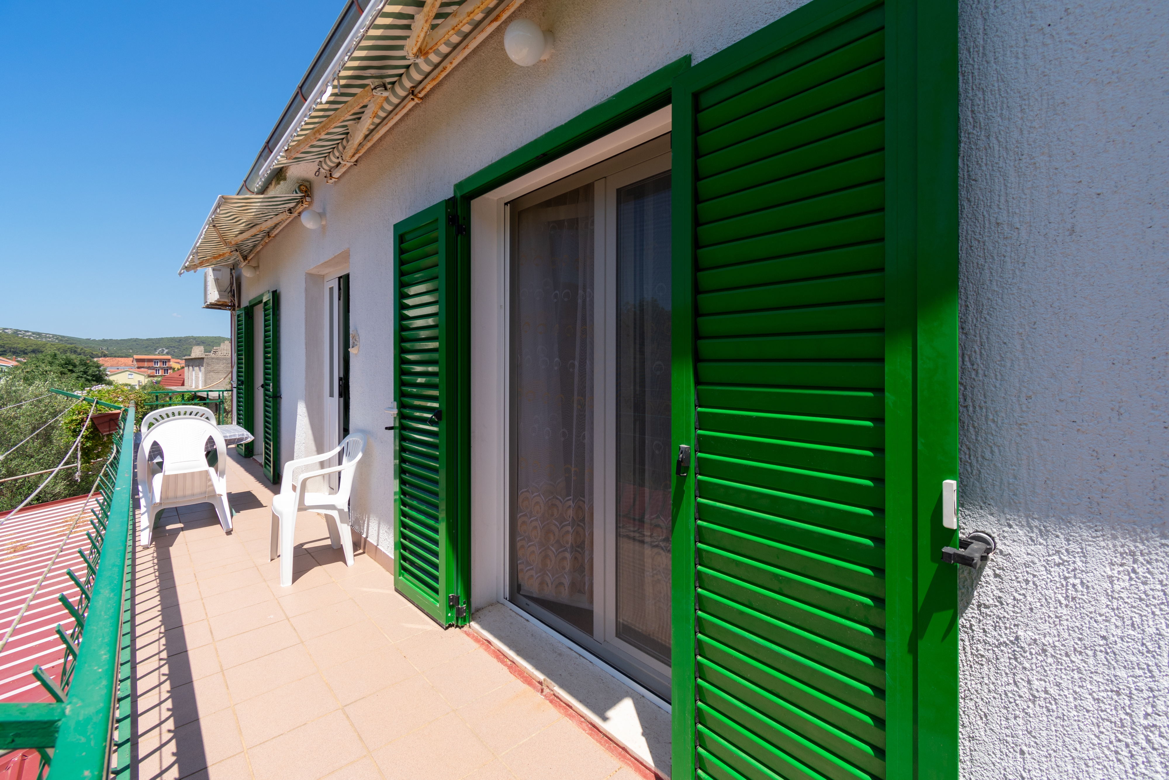 Three bedroom apartment with balcony Kraj, Pašman  A-a