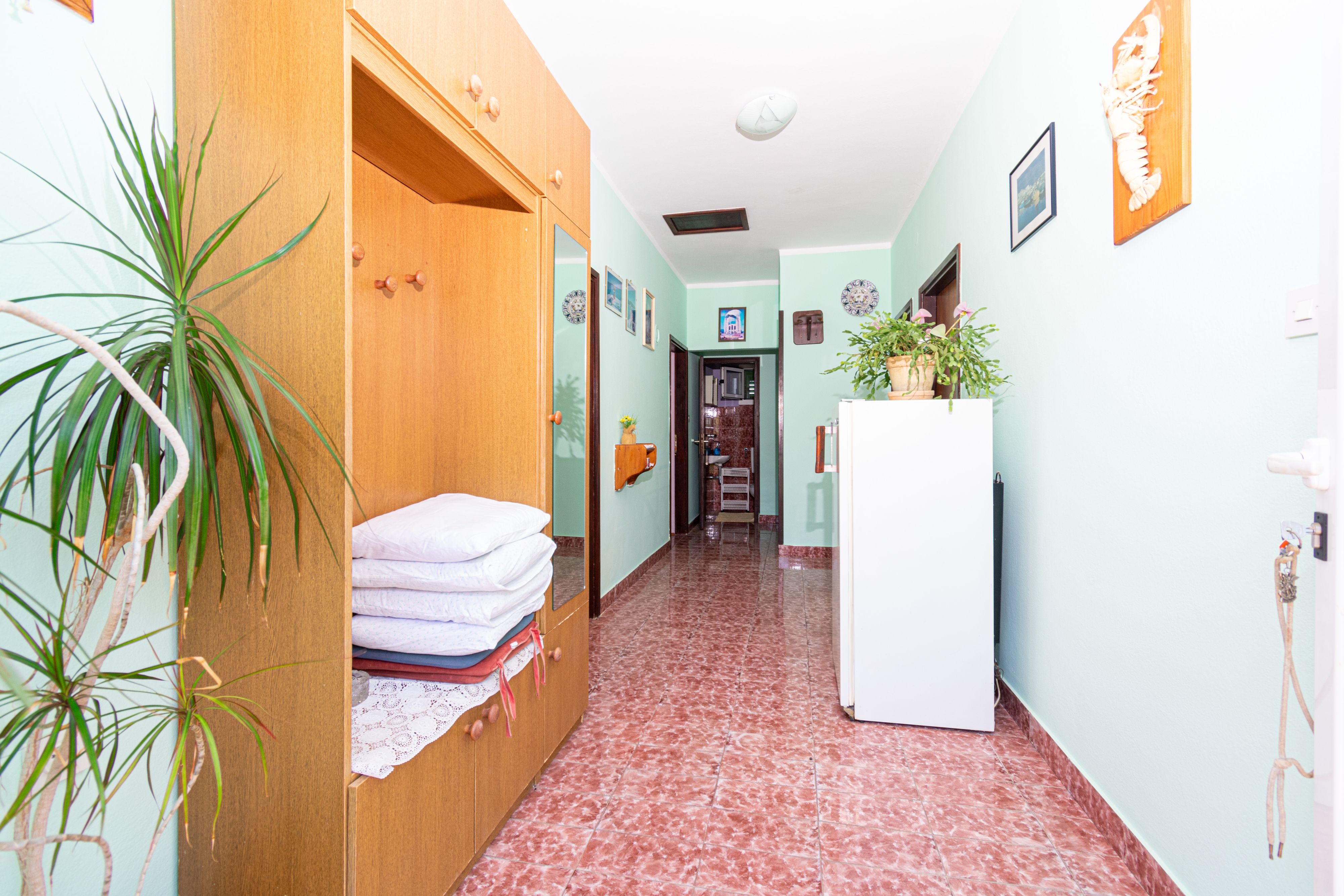 Three bedroom apartment with balcony Kraj, Pašman  A-a