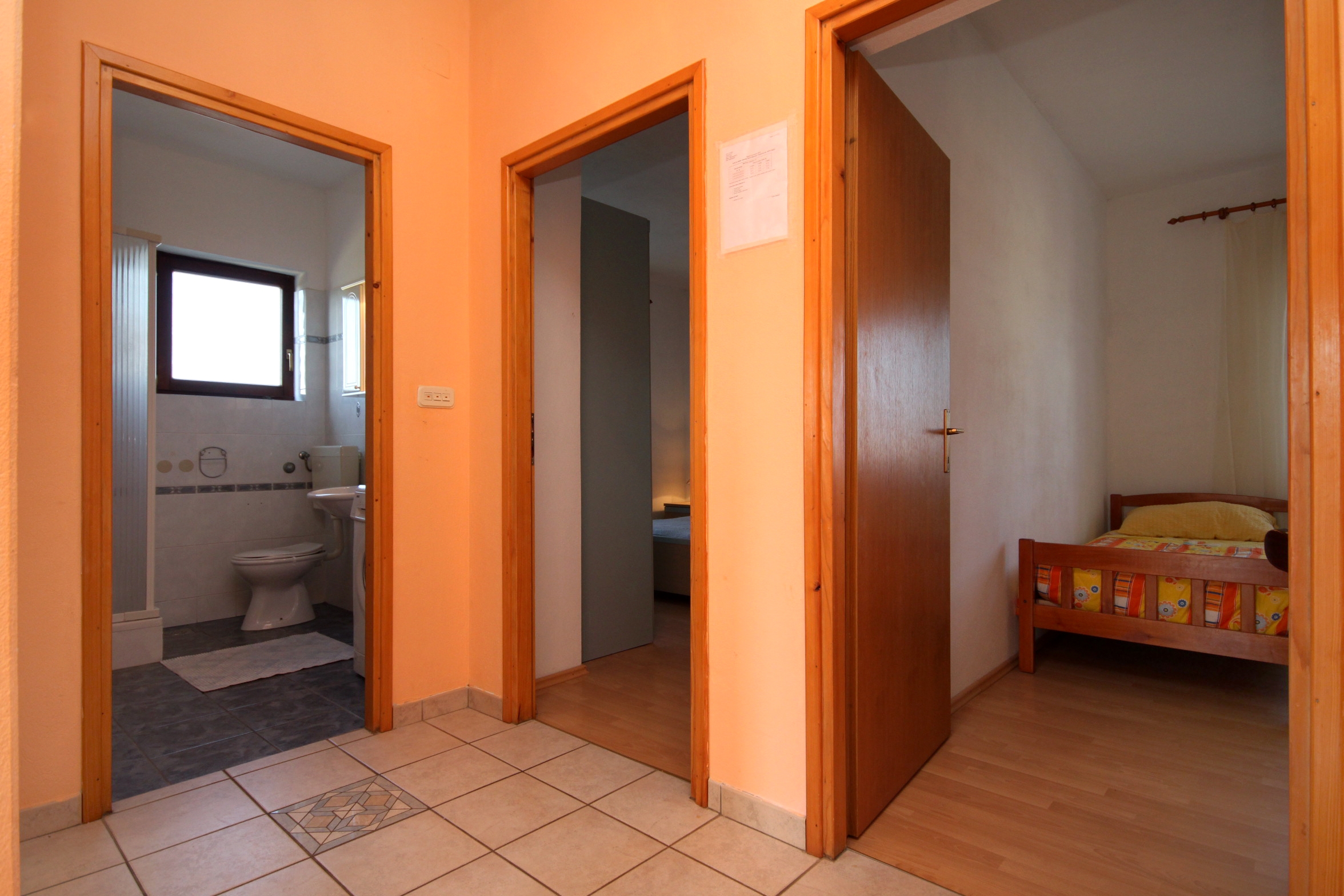 Two bedroom apartment near beach Ugljan  A-b