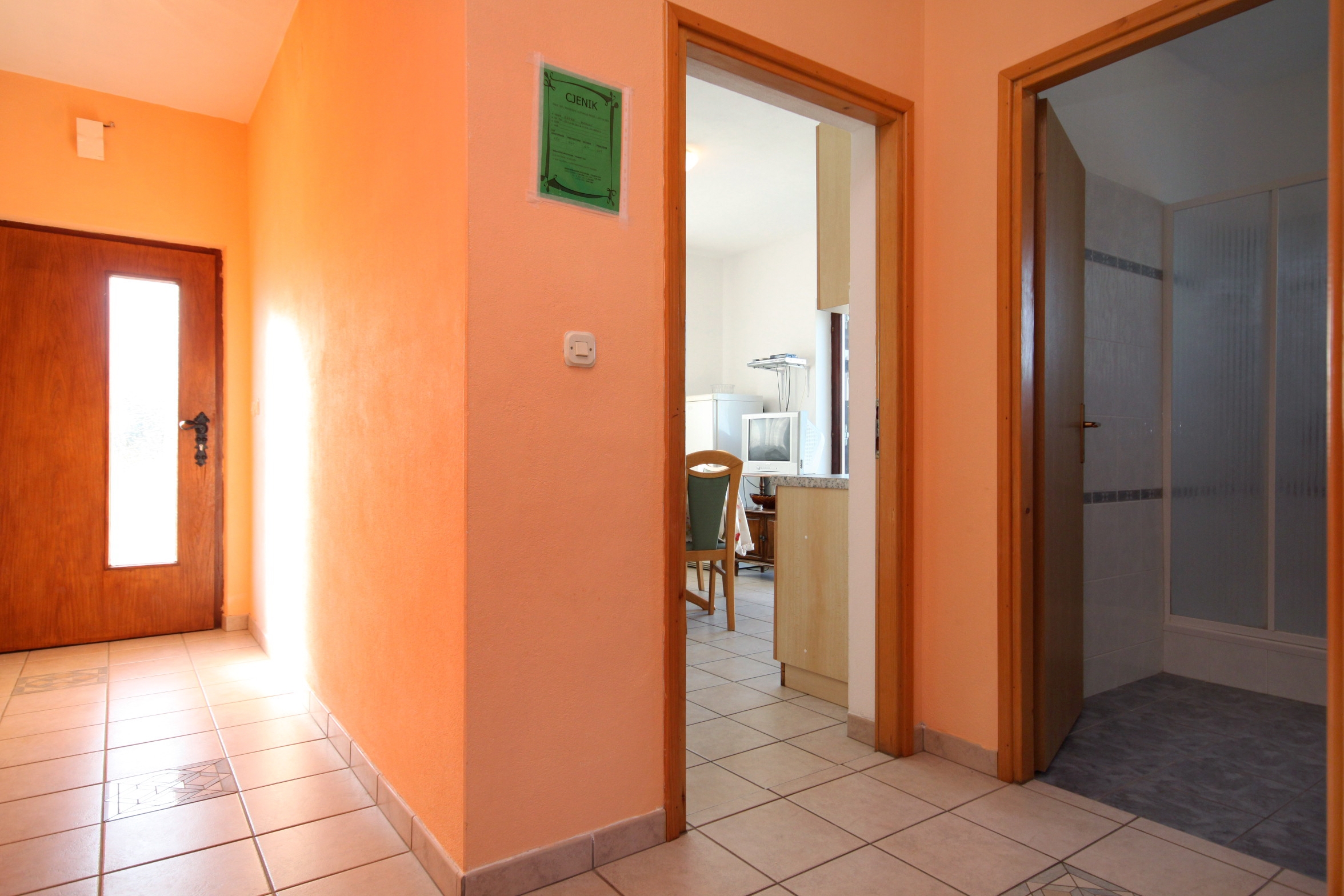 Two bedroom apartment near beach Ugljan  A-b