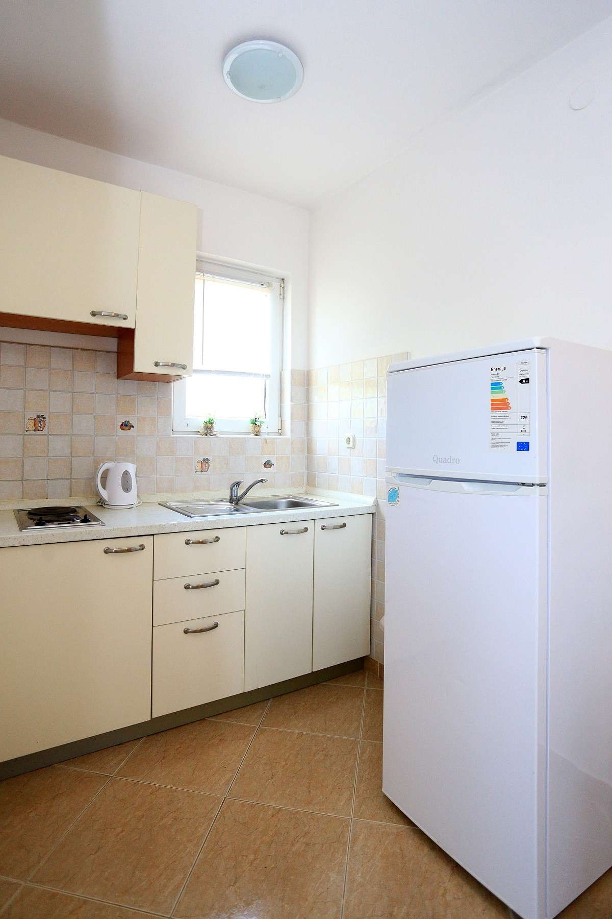 Top Ugljan Mala Lamjana Top Ugljan Mala Lamjana