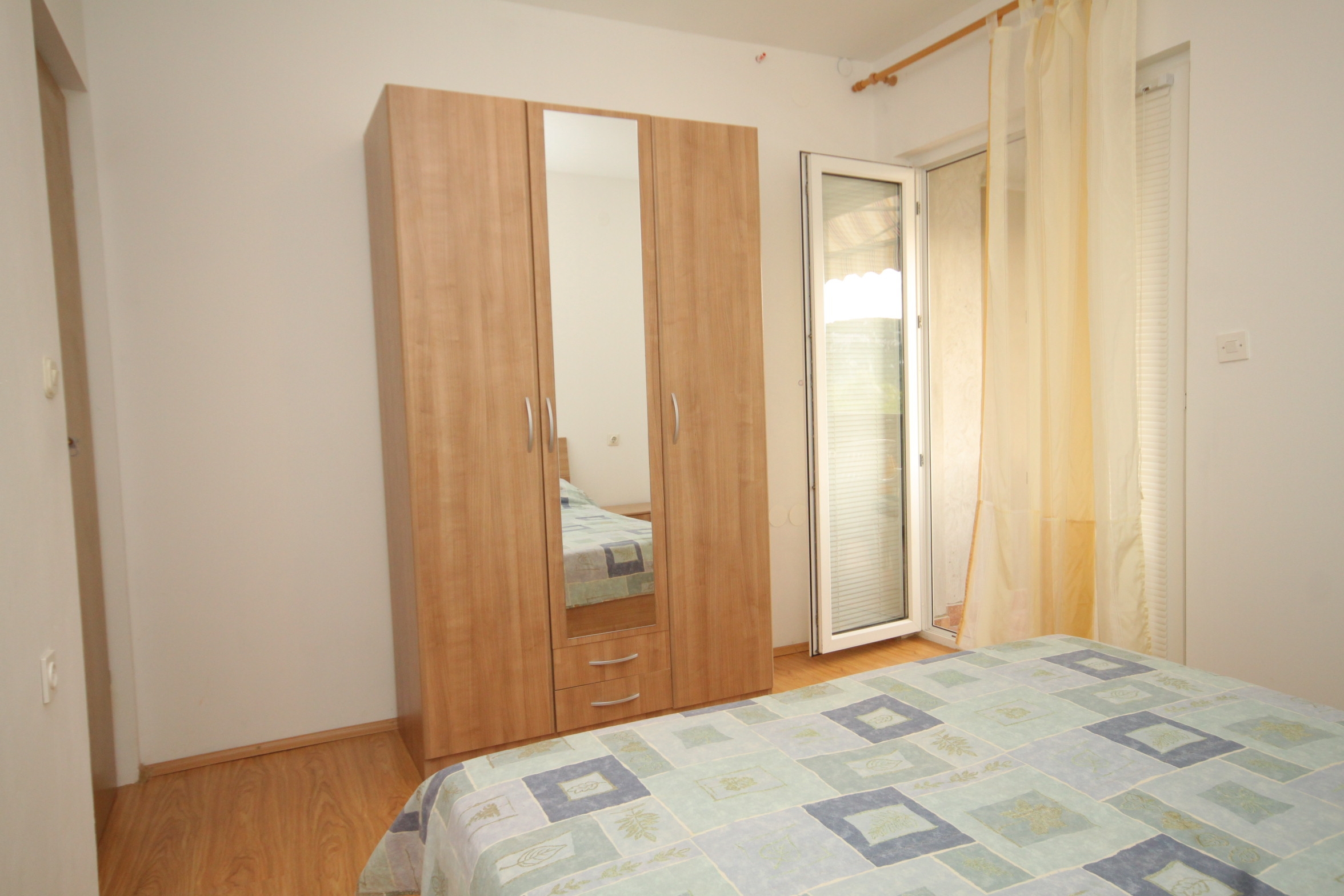 Top Ugljan Mala Lamjana Top Ugljan Mala Lamjana