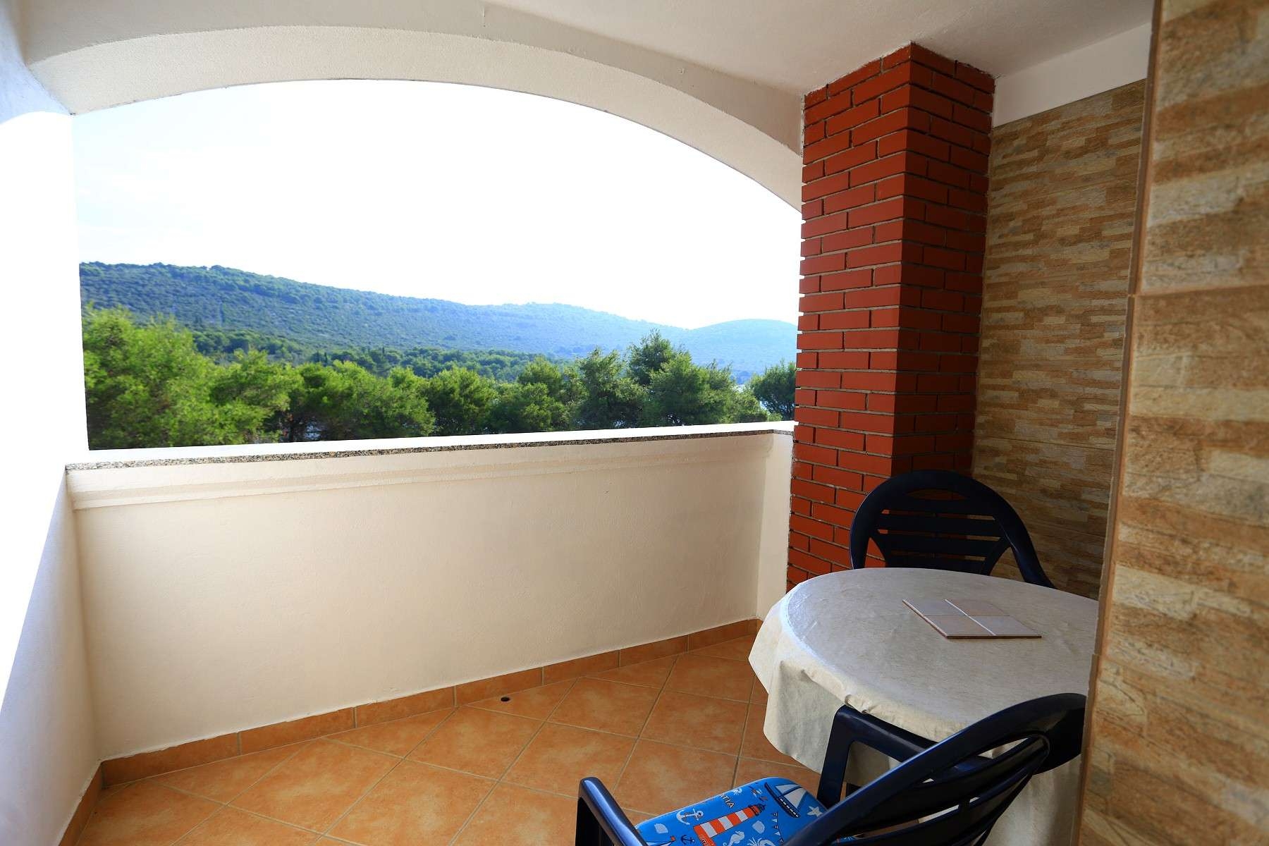 Top Ugljan Mala Lamjana Top Ugljan Mala Lamjana