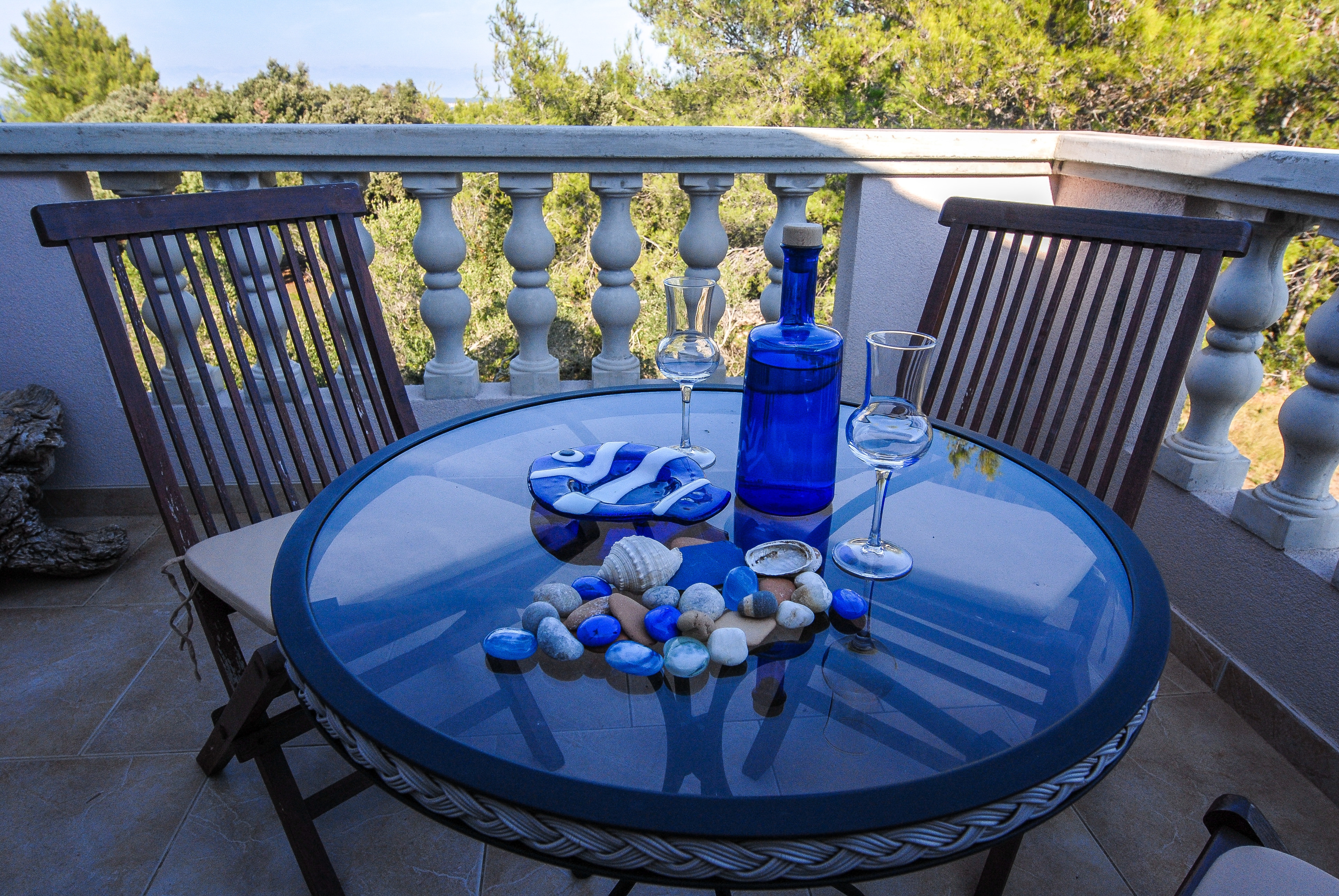 Two bedroom apartment with terrace and sea view Ugljan  A-a