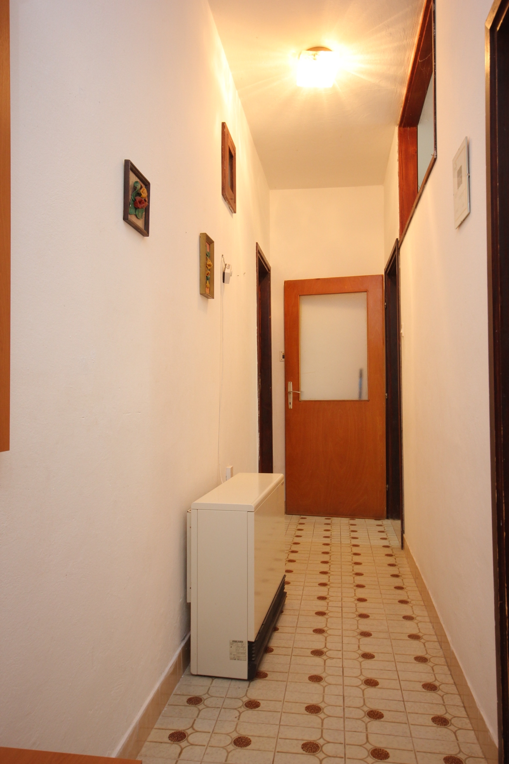 Two bedroom apartment with terrace Poljana, Ugljan  A-d