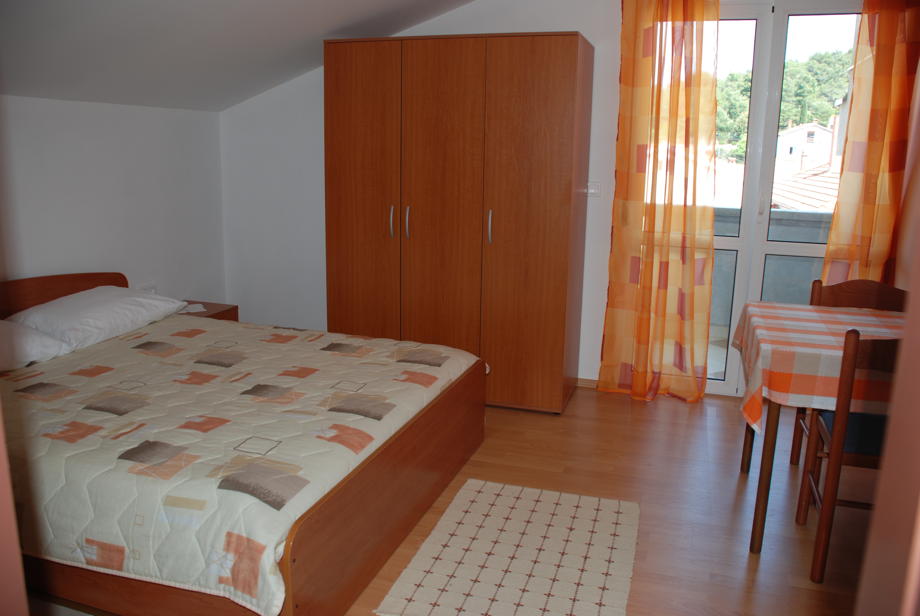 Studio flat with balcony and sea view Kukljica, Ugljan (AS-8478-a)