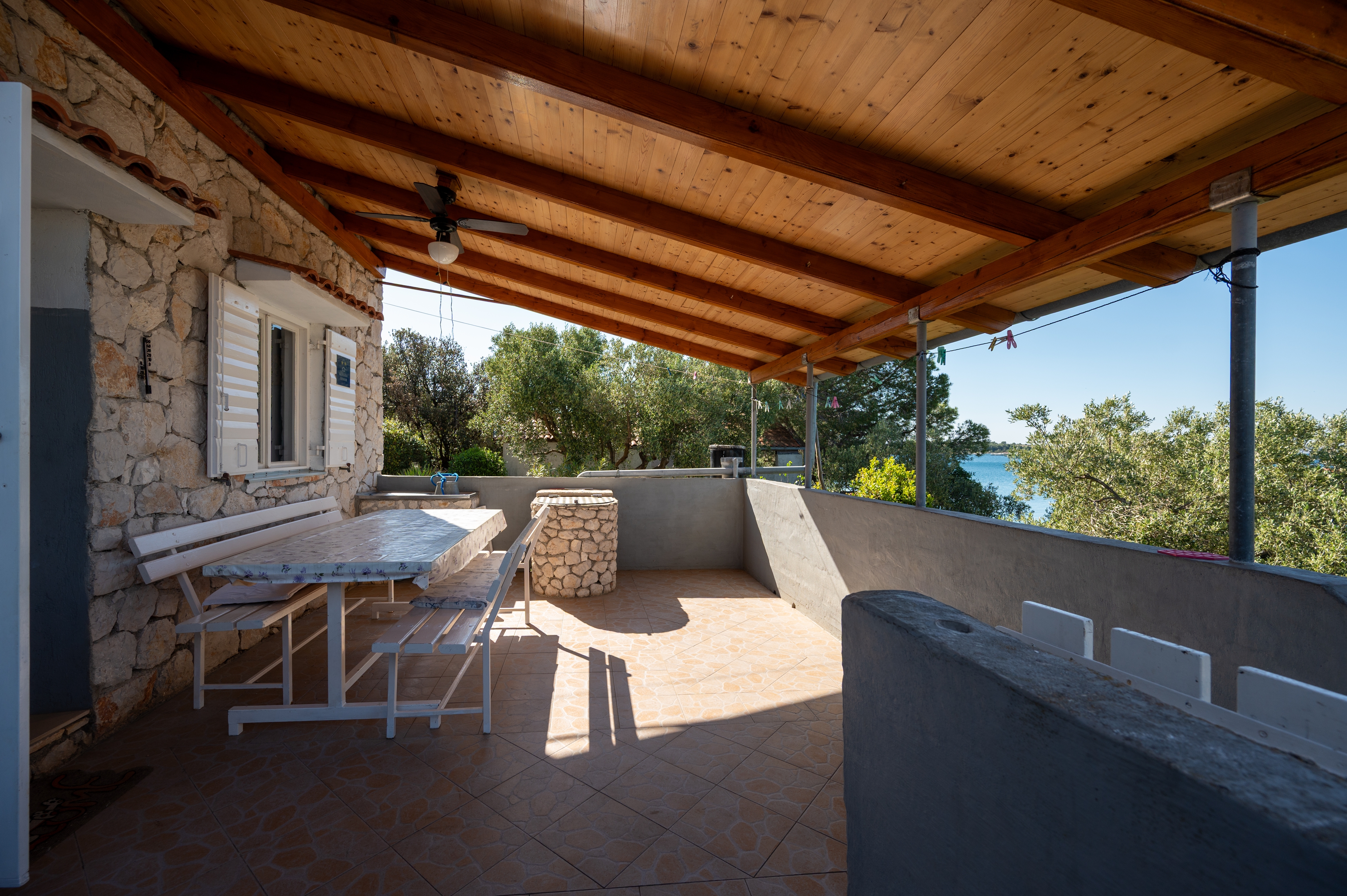Three bedroom house near beach Cove Vitane, Pašman  K