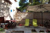 Apartments Milna