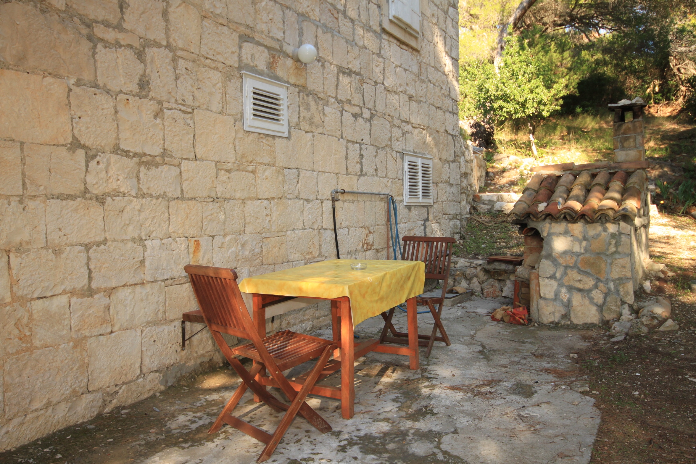 Studio flat with terrace and sea view Milna, Vis  AS-a