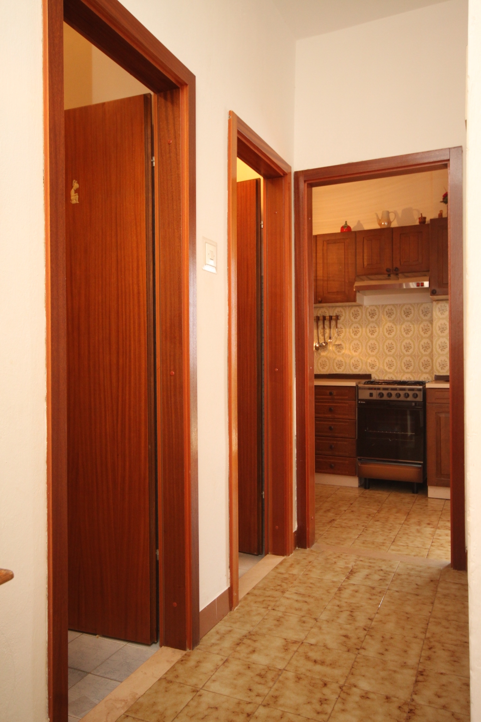 Three bedroom apartment with terrace and sea view Ugljan  A-a