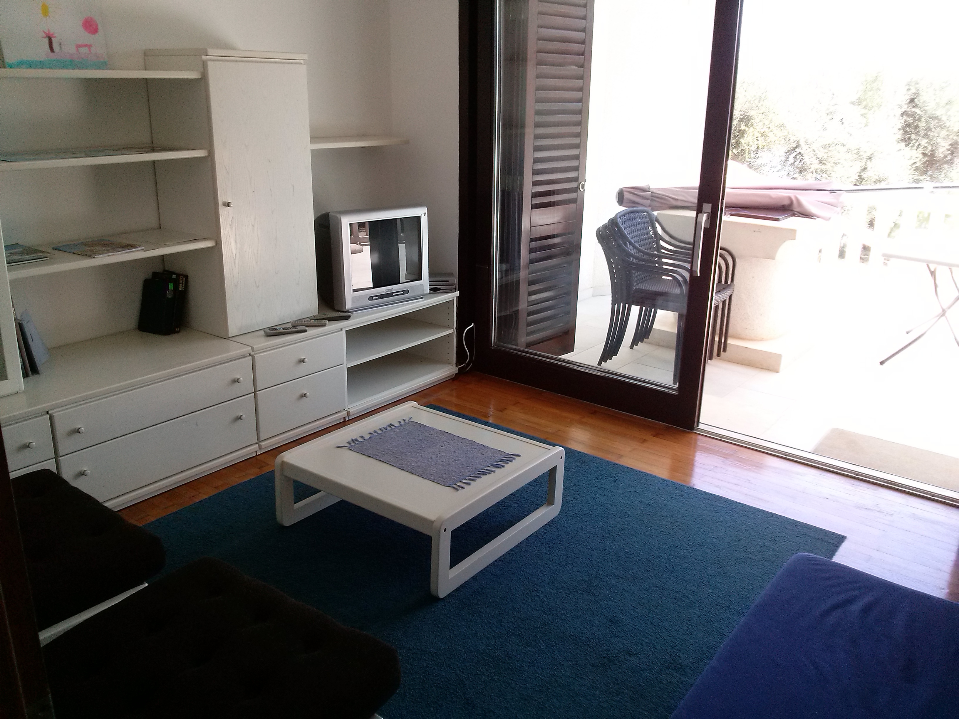 Two bedroom apartment near beach Lukoran, Ugljan (A-8494-b) Two bedroom apartment near beach Lukoran, Ugljan (A-8494-b)