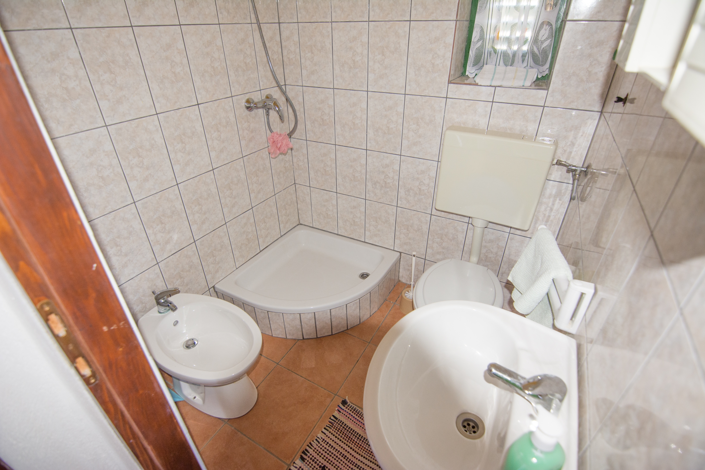 Four bedroom house near beach Cove Lađin - Lanđin, Pašman  K