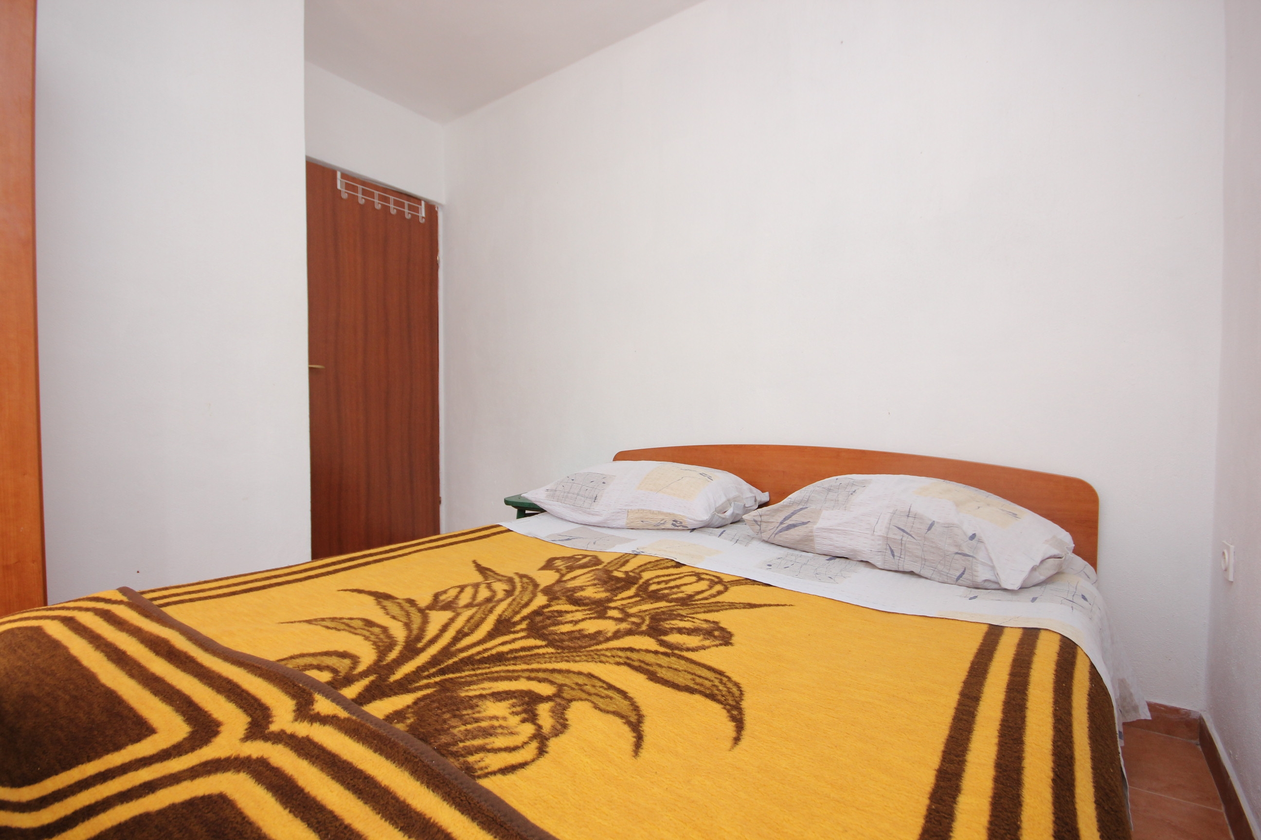 Four bedroom house near beach Cove Lađin - Lanđin, Pašman  K