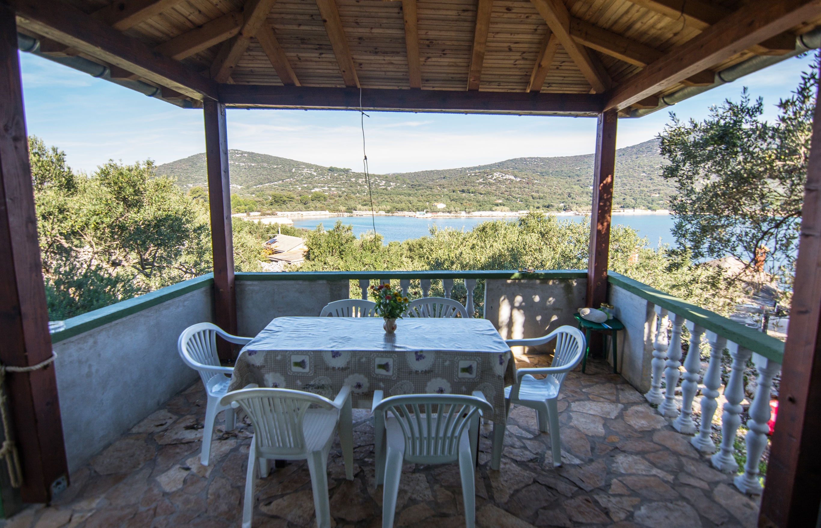 Four bedroom house near beach Cove Lađin - Lanđin, Pašman  K