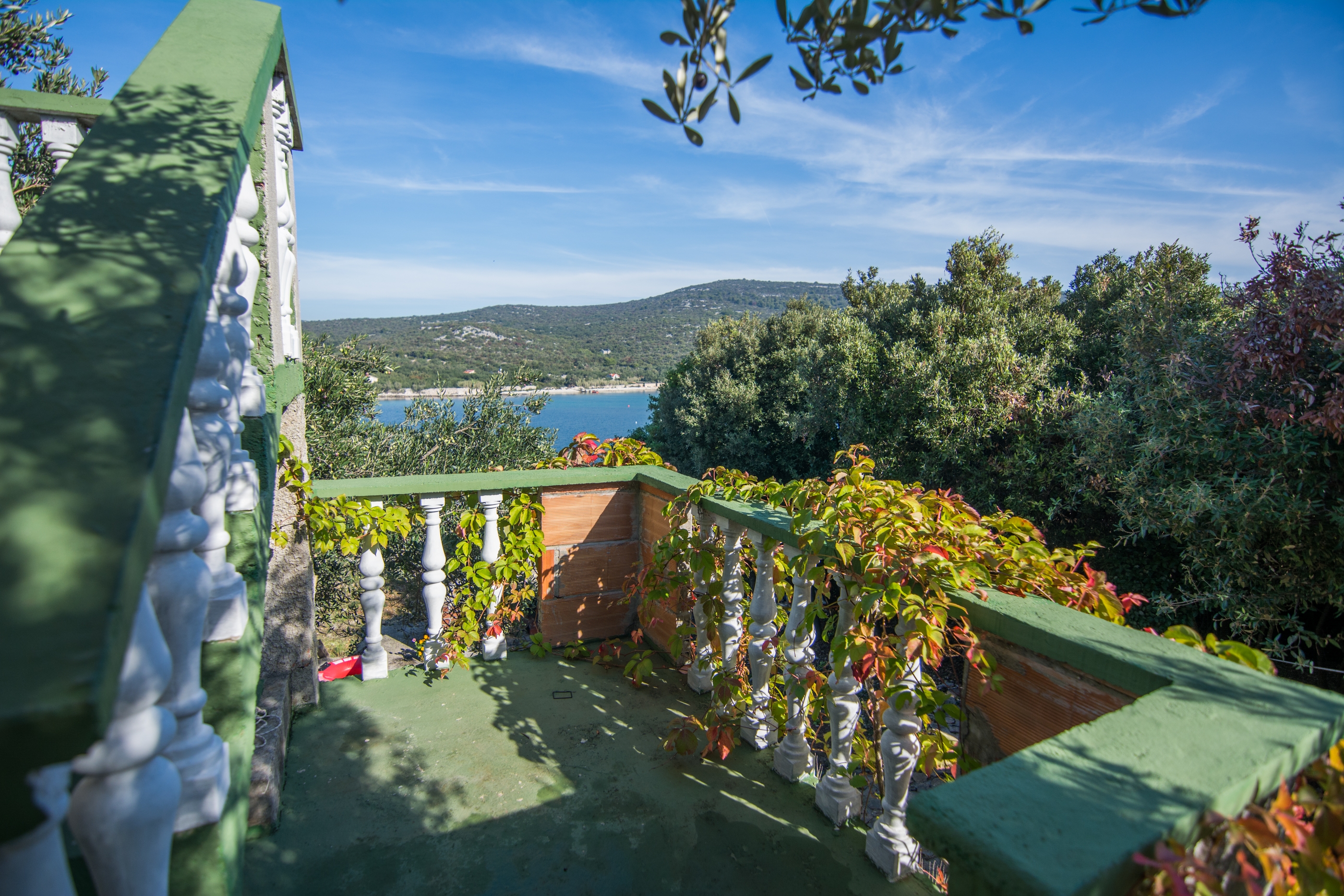 Four bedroom house near beach Cove Lađin - Lanđin, Pašman  K