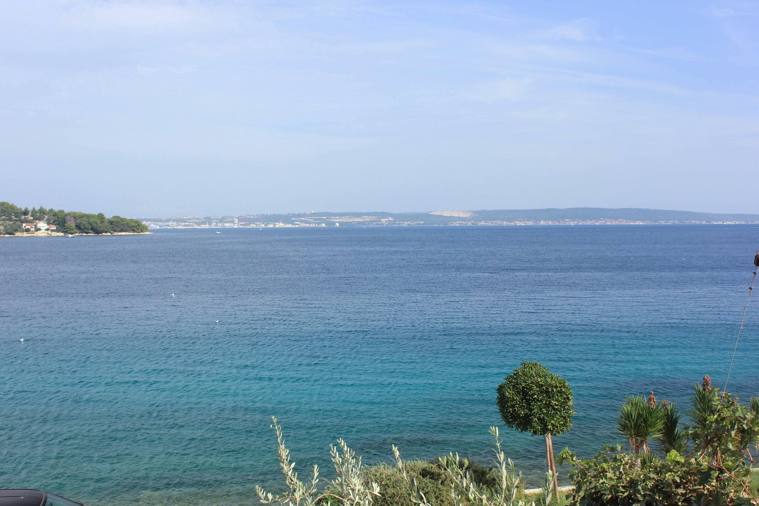 One bedroom apartment near beach Kali, Ugljan  A-b