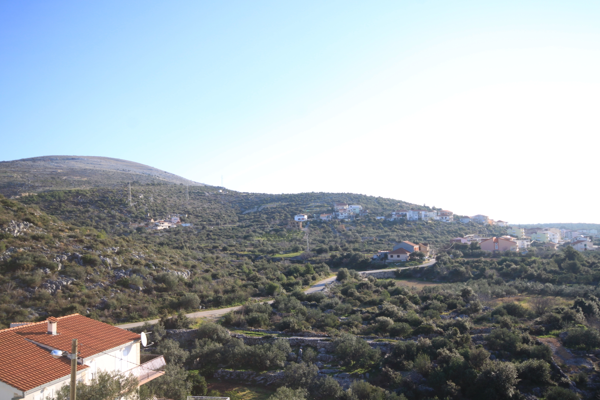 Two bedroom apartment with balcony and sea view Seget Vranjica, Trogir (A-8507-c)