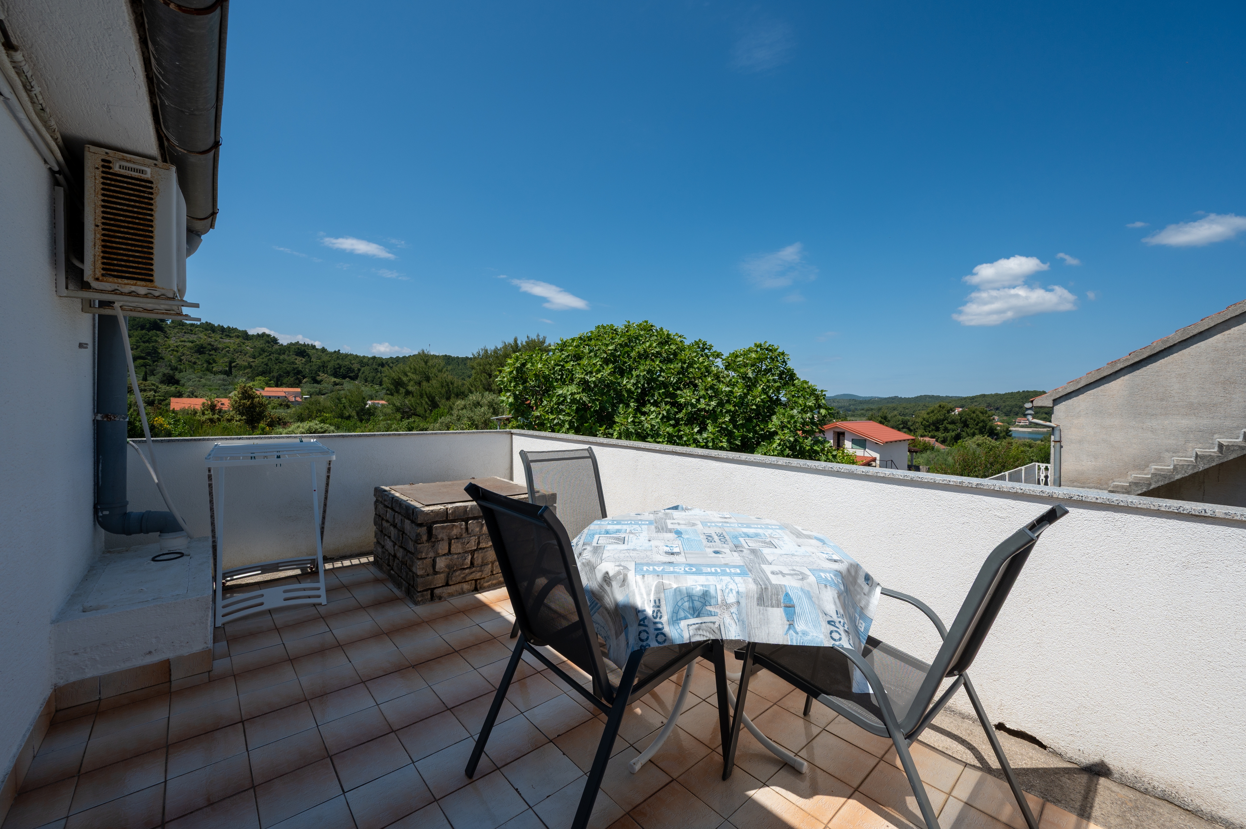 Two bedroom apartment with terrace Ždrelac, Pašman  A-a