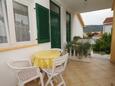 Preko, Terrasse dans l’hébergement en type apartment, avec la vue sur la mer et WiFi.