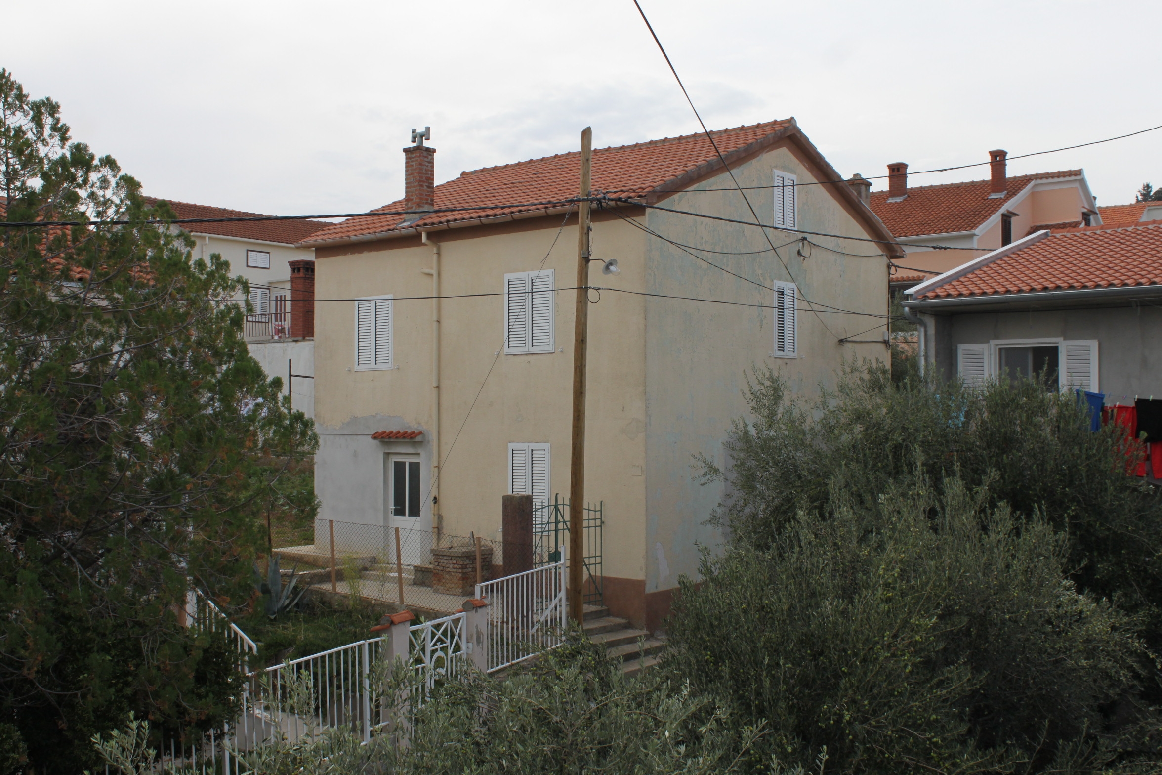 One bedroom apartment near beach Preko, Ugljan  A-c