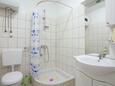 Ванная комната Poljana, Ванная комната в размещении типа apartment, WiFi.