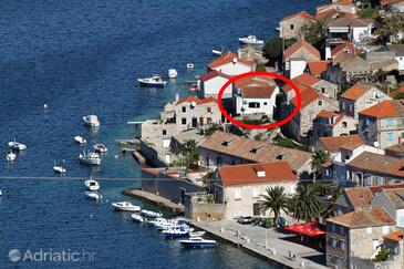 Vis, Vis, Alloggio 8525 - Appartamenti affitto vicino al mare con la spiaggia ghiaiosa.