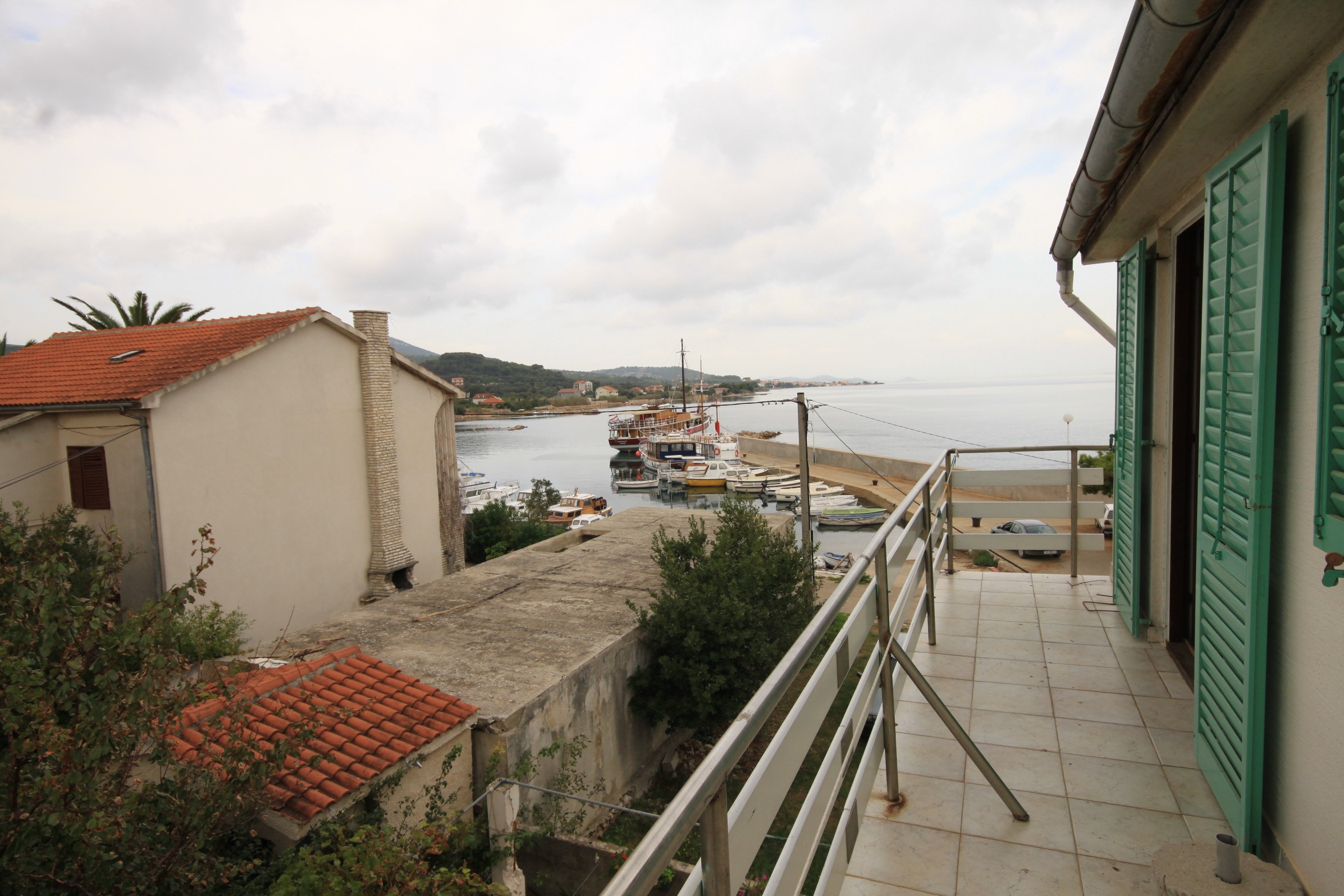 Two bedroom apartment near beach Neviđane, Pašman  A-a