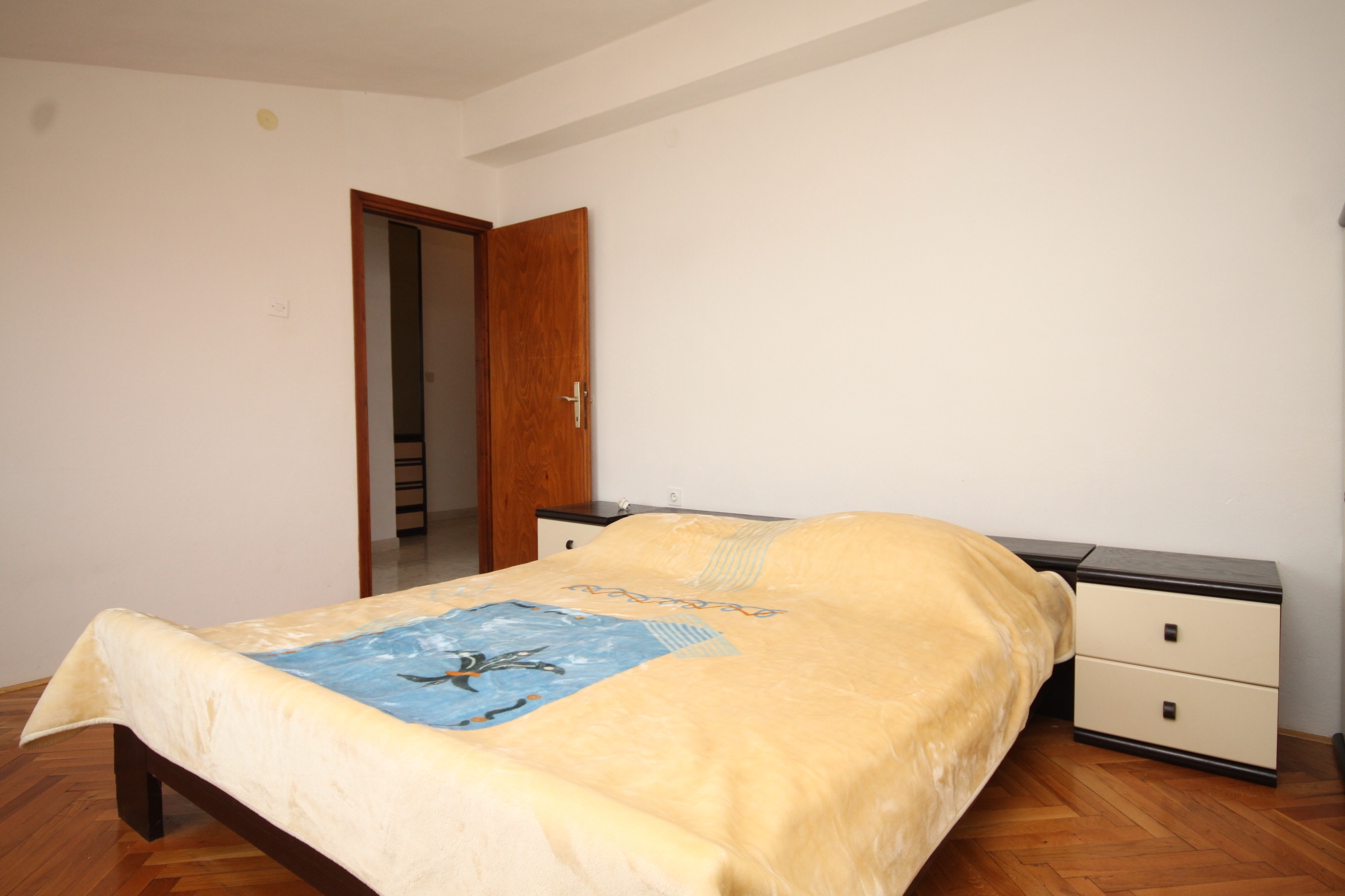 Two bedroom apartment near beach Neviđane, Pašman  A-a