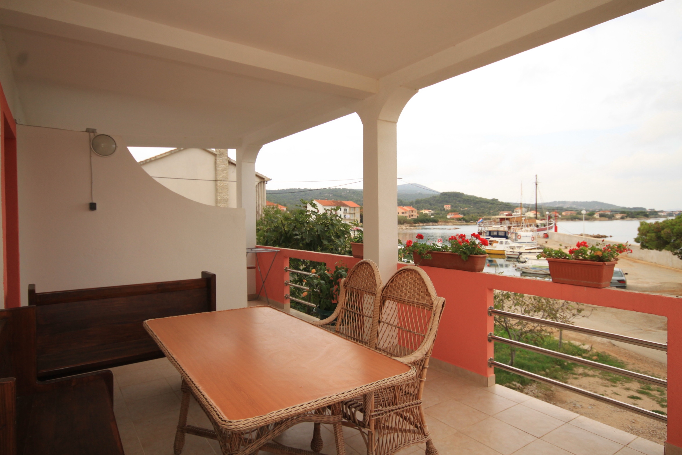 Two bedroom apartment near beach Neviđane, Pašman (A-8528-b) Two bedroom apartment near beach Neviđane, Pašman (A-8528-b)