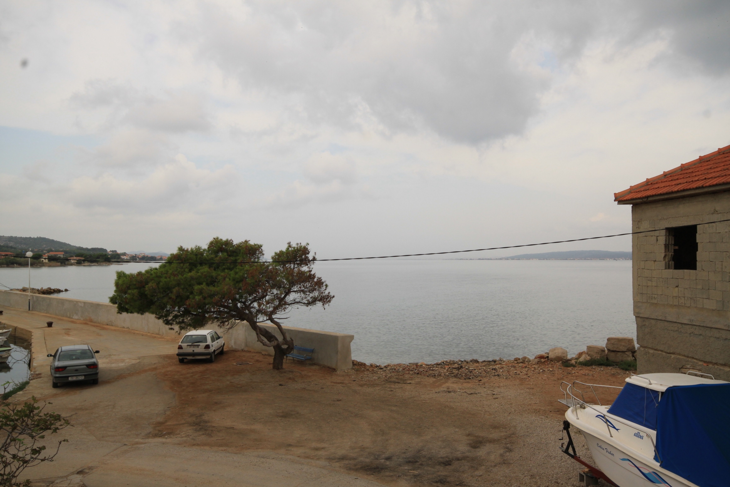 Two bedroom apartment near beach Neviđane, Pašman  A-b